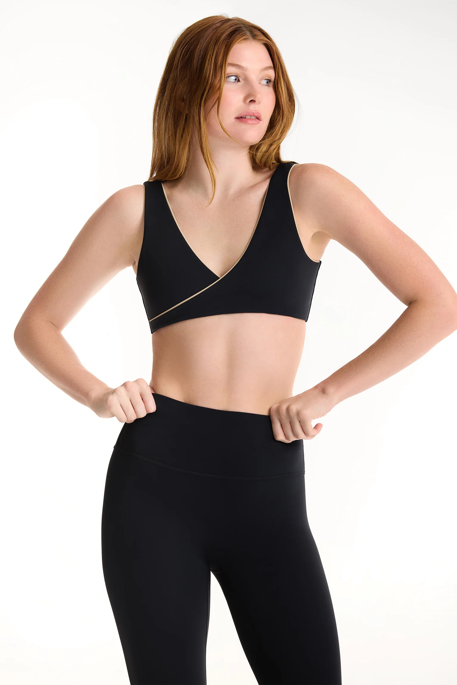 AIRLUXE™ BREATHE CONTRAST WRAP BRA - MARLIN | SET Active