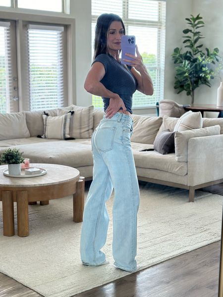 The cutest baggy jeans!!! Color: Bleach Bleu. Wearing size 24 (I sized down) and they fit so well while still being loose. Wearing size M top. Has lots of stretch and super soft! #jeans

#LTKFindsUnder100 #LTKStyleTip
