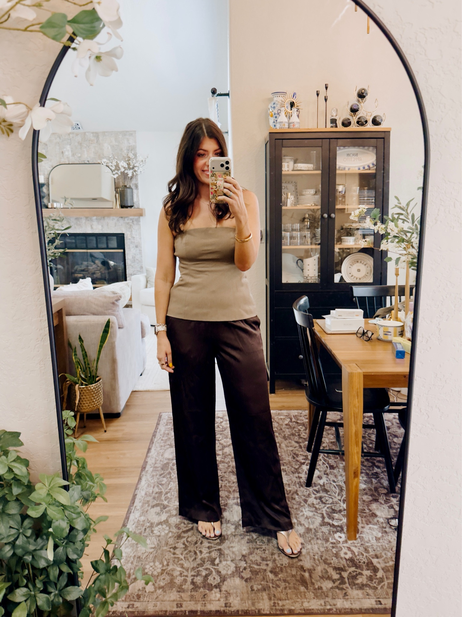 My order arrived! In a medium strapless top- has a built in bra
Medium tall satin pants

#LTKSaleAlert #LTKMidsize #LTKTall