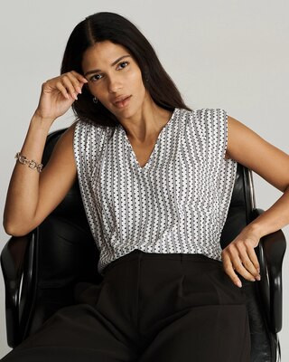Women's Ruched Shoulder Crepe Shell in Zigzag Ecru size XXS | White House Black Market, Work Tops | White House Black Market