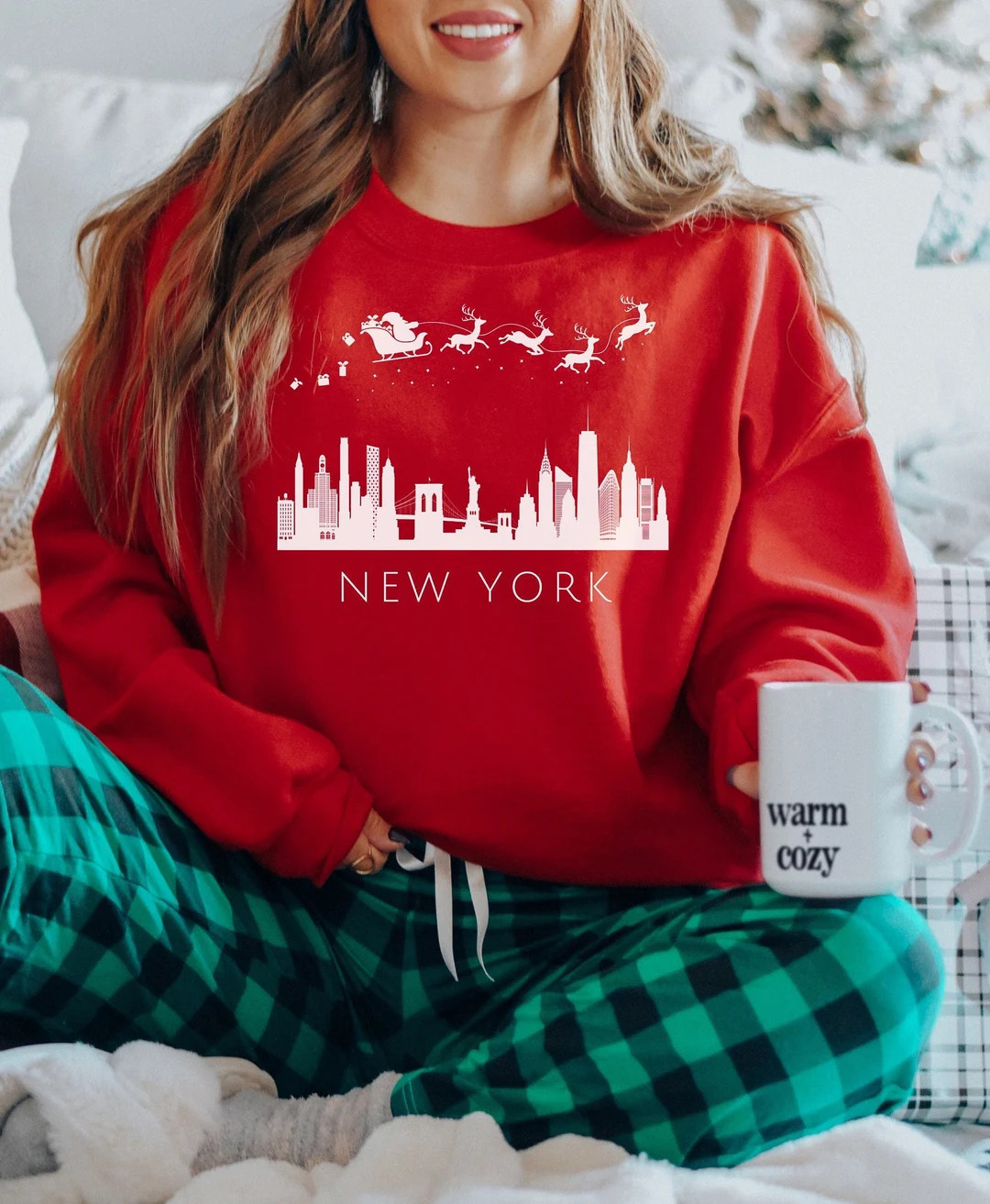 New York Christmas Sweatshirt, Cute NYC Skyline Gift, Gift for New Yorker, Travel Gift, Vacation ... | Etsy (US)