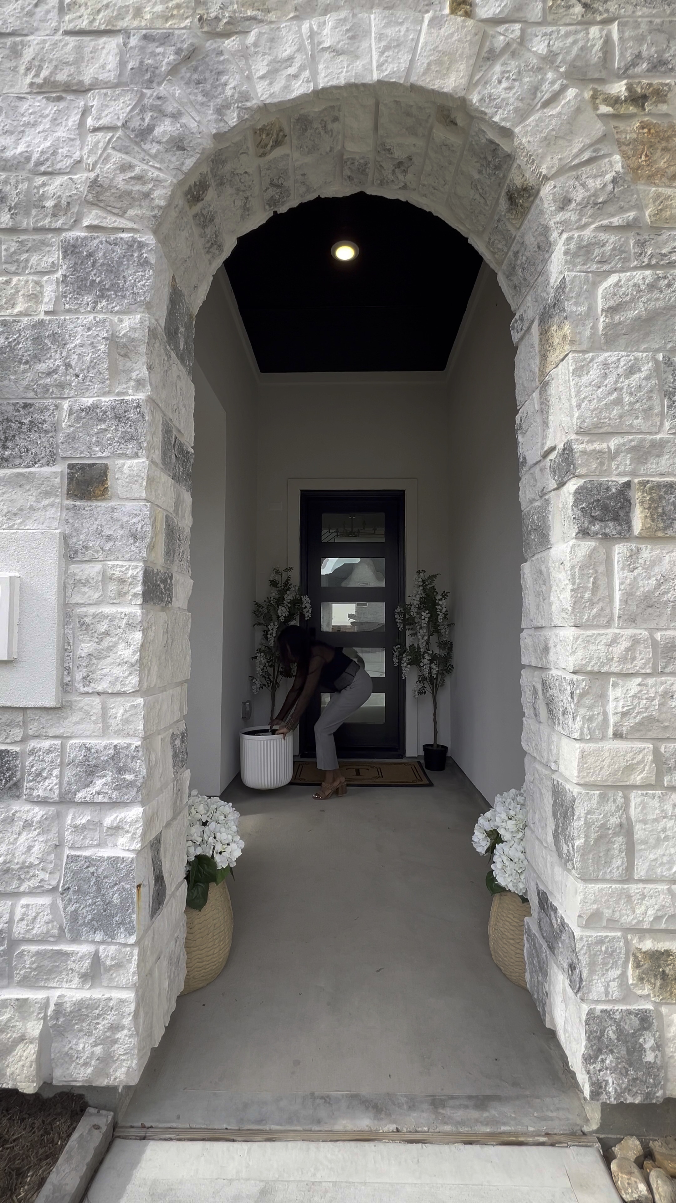 #walmartpartner 
Spring is around the corner! 🎉 are you excited!?! 😊 I’ve curated some amazing looks from @walmart that I know you’ll love! 🤍 Check out this STUNNING rocking chair! … and can you believe one is under $100!?! 

Shop the look on my LTK by clicking link in my bio or looking up decor.snippets on the app! 🫶🏽

@Shop.LTK #liketkit #IYWYK 

#LTKsalealert #LTKstyletip #LTKhome