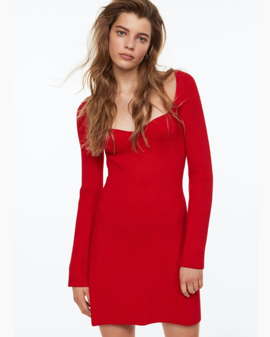 #dress #holidaydress #sweaterdress #christmasdress #holidaystyle #blackdress #littleblackdress #sequindress #velvetdress #nyedress #jumpsuit #sweater #christmasoutfits #hm #lulus #forever21 #romper #heels #shoes 

#LTKSeasonal #LTKHoliday #LTKunder100