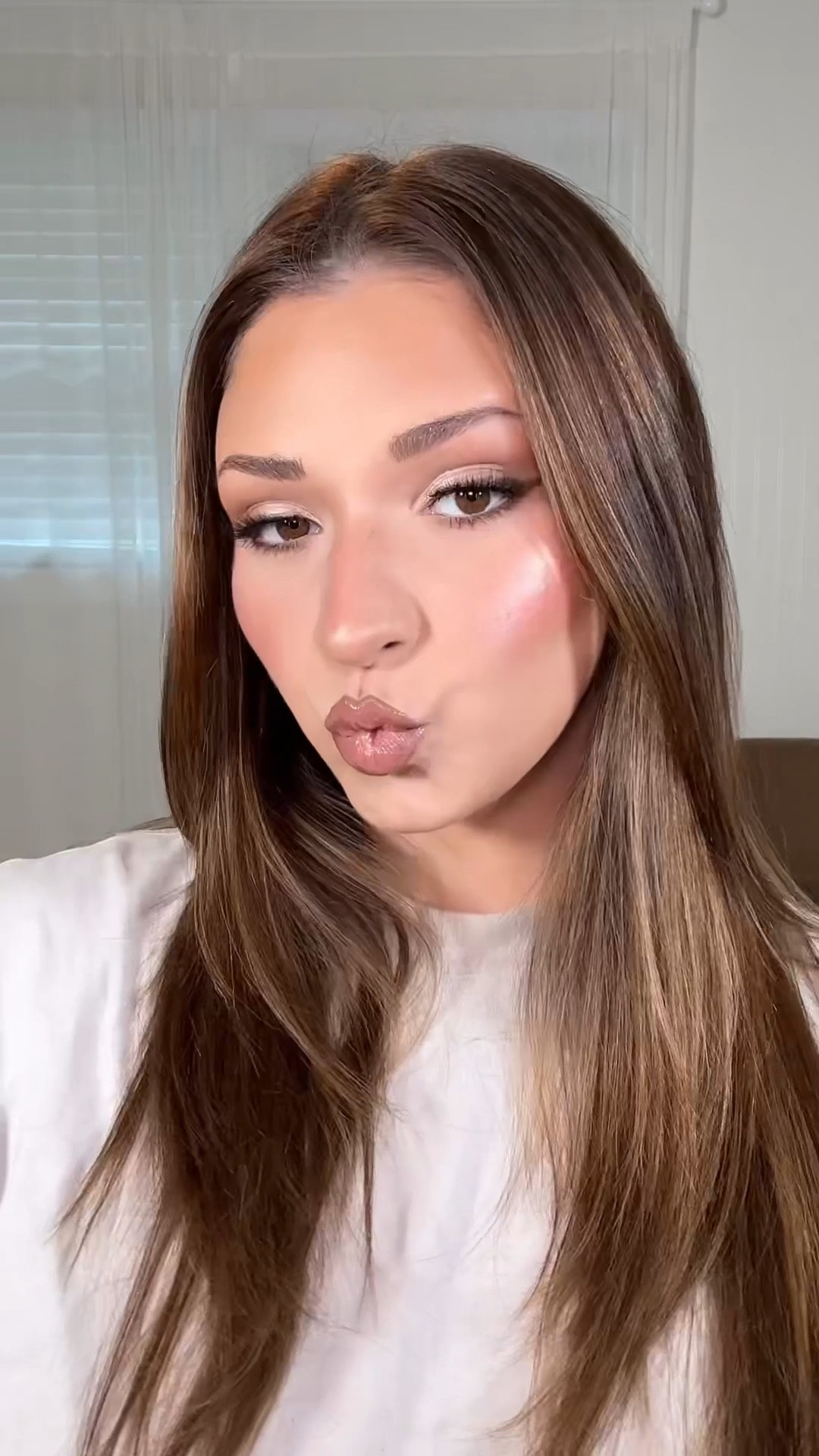 You have no idea how pretty this makeup look made me feel 🥹🥹🥹 shop all the products I used! 

#LTKStyleTip #LTKBeauty #LTKFindsUnder100