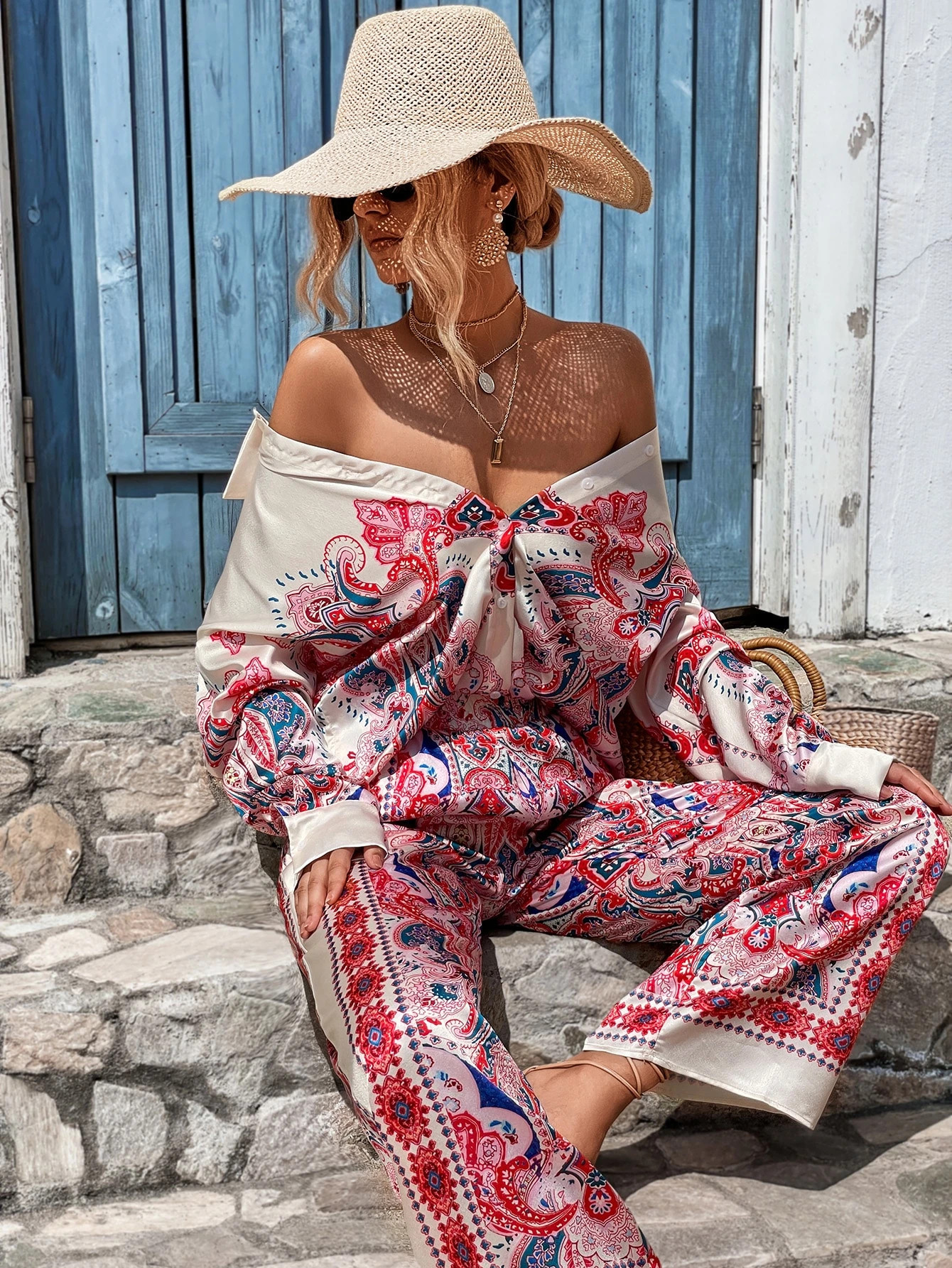 Floral & Paisley Print Drop Shoulder Blouse
   SKU: sw2201199969244741      
          (101 Revie... | SHEIN