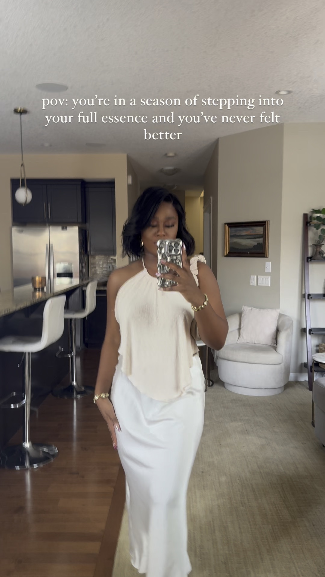 stepping into my essence 🤍

#LTKHoliday #LTKStyleTip #LTKFindsUnder100