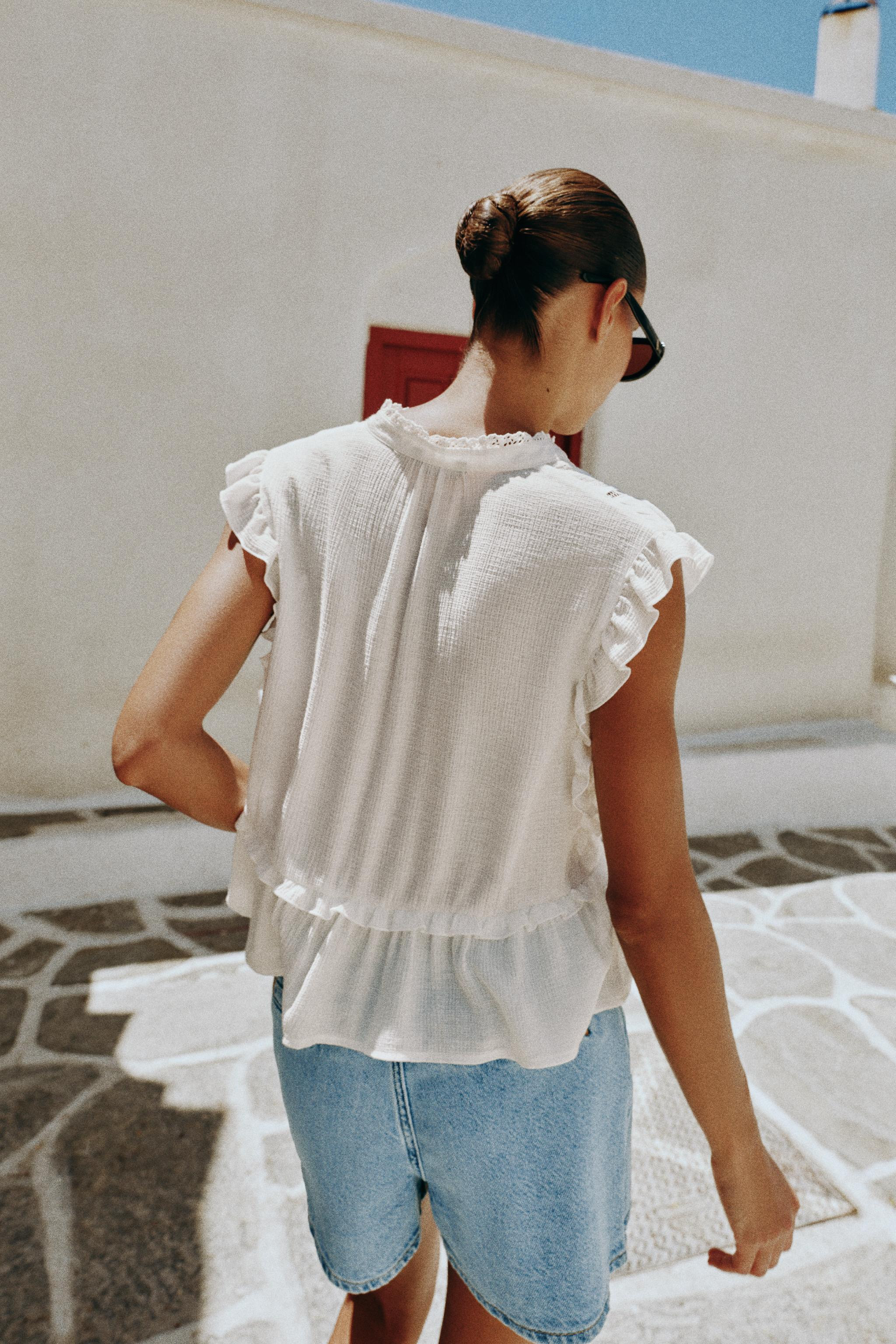 EMBROIDERED RUFFLE TOP | Zara US