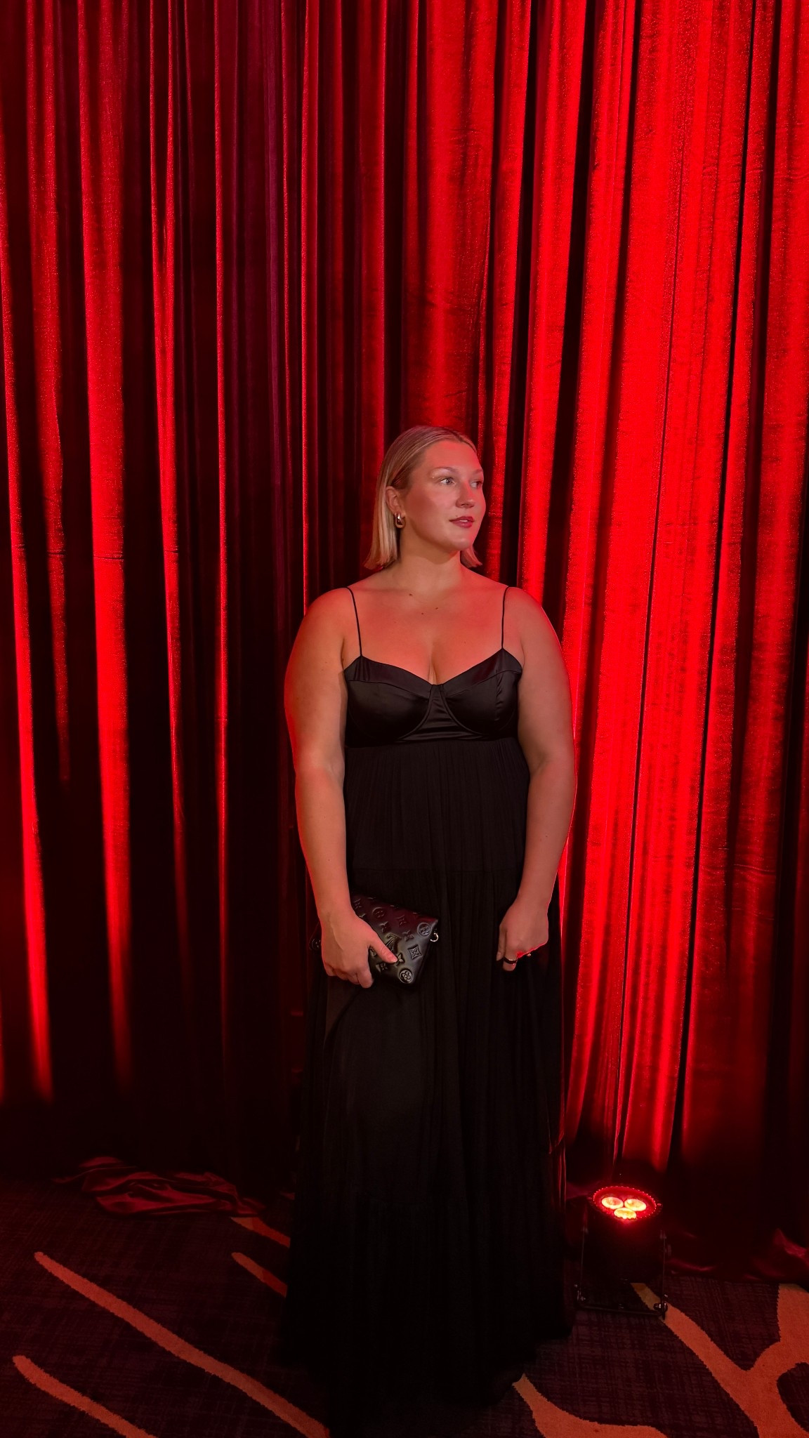 DIBS SALE!! 
lip: shade 5
duo stick: 5.5
duo face brush
baked blush: spice gal

#LTKSpringSale