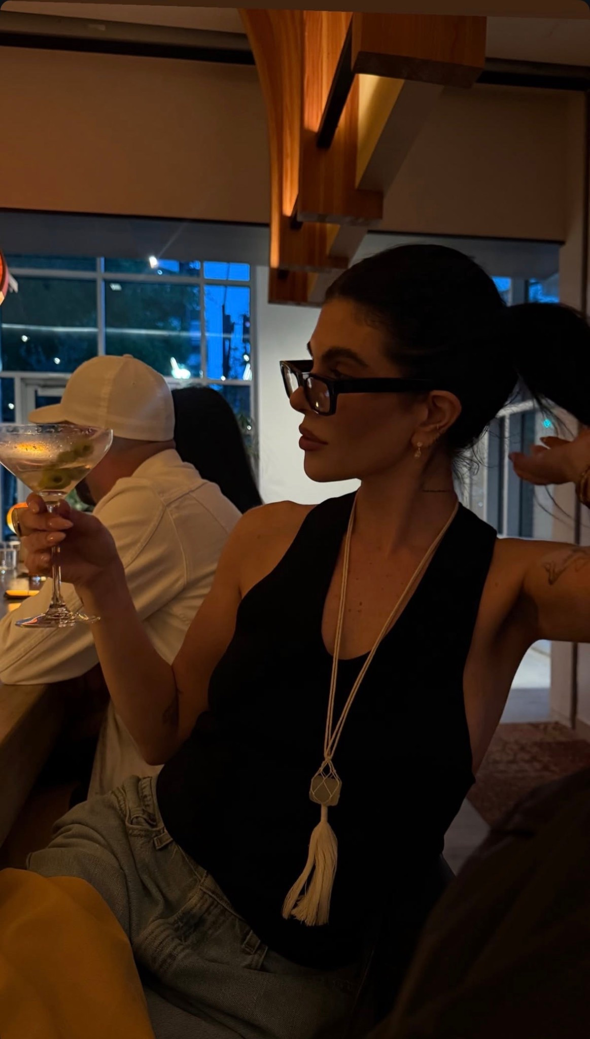 Quick night cap 🍸

OOTN, casual chic, simple elevated outfit inspo, what to wear for drinks, casual drinks ootd

#LTKgrwm #LTKootd