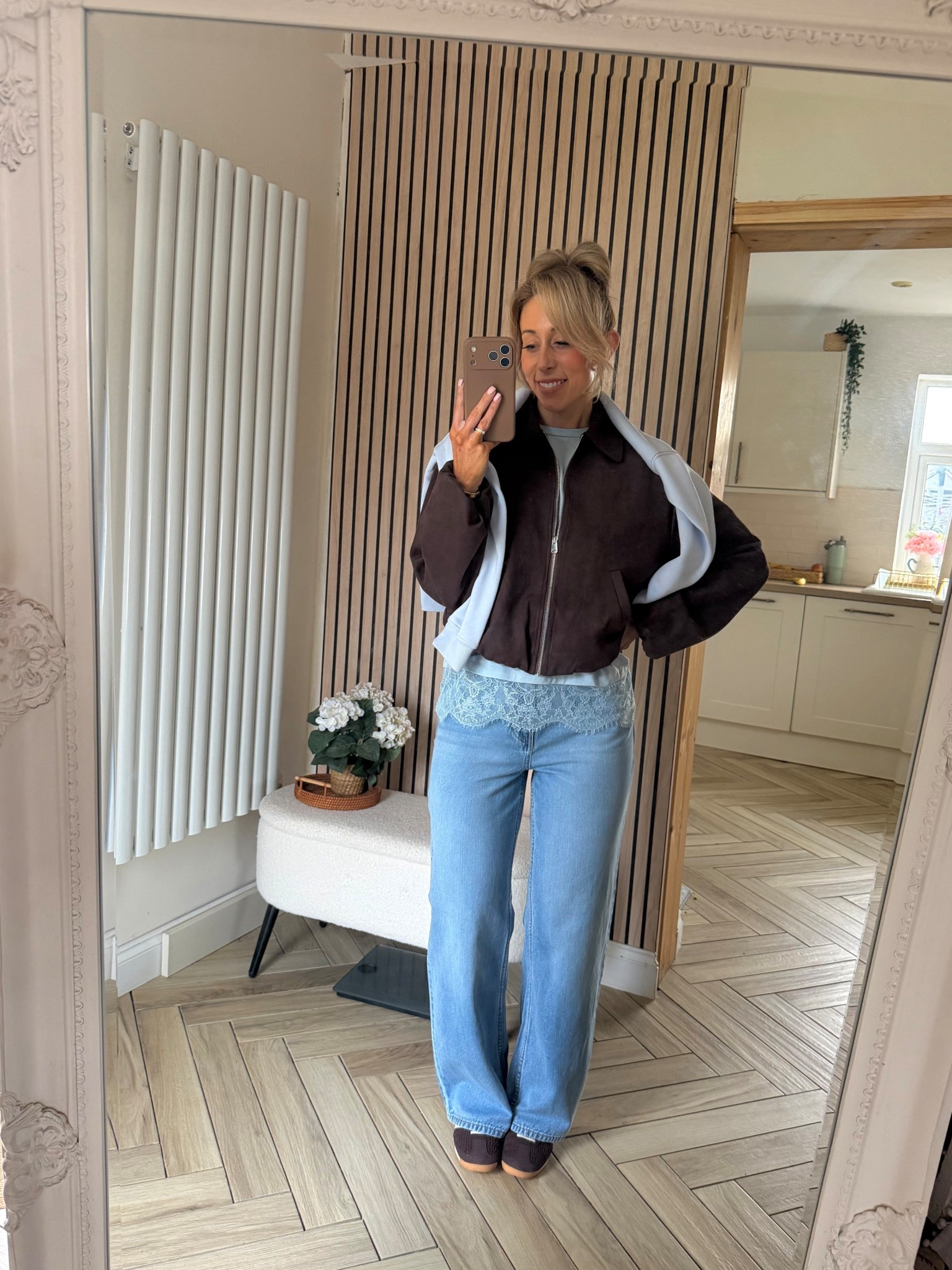 Currently 25% off this whole fit! 👏🏻 🩵

#LTKhaul #LTKspringtrends #LTKstyletip