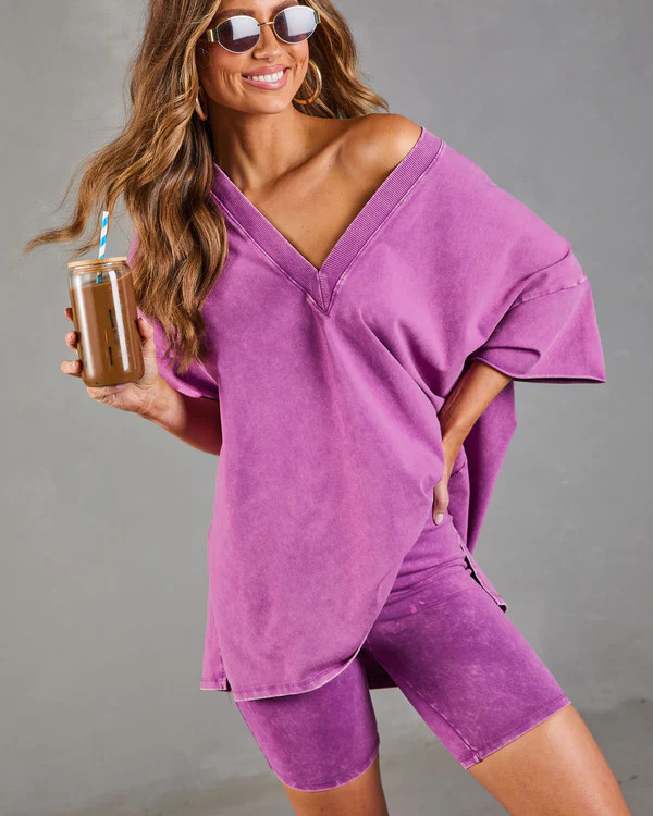 Modern Pulse Reversible Oversized Tee | VICI