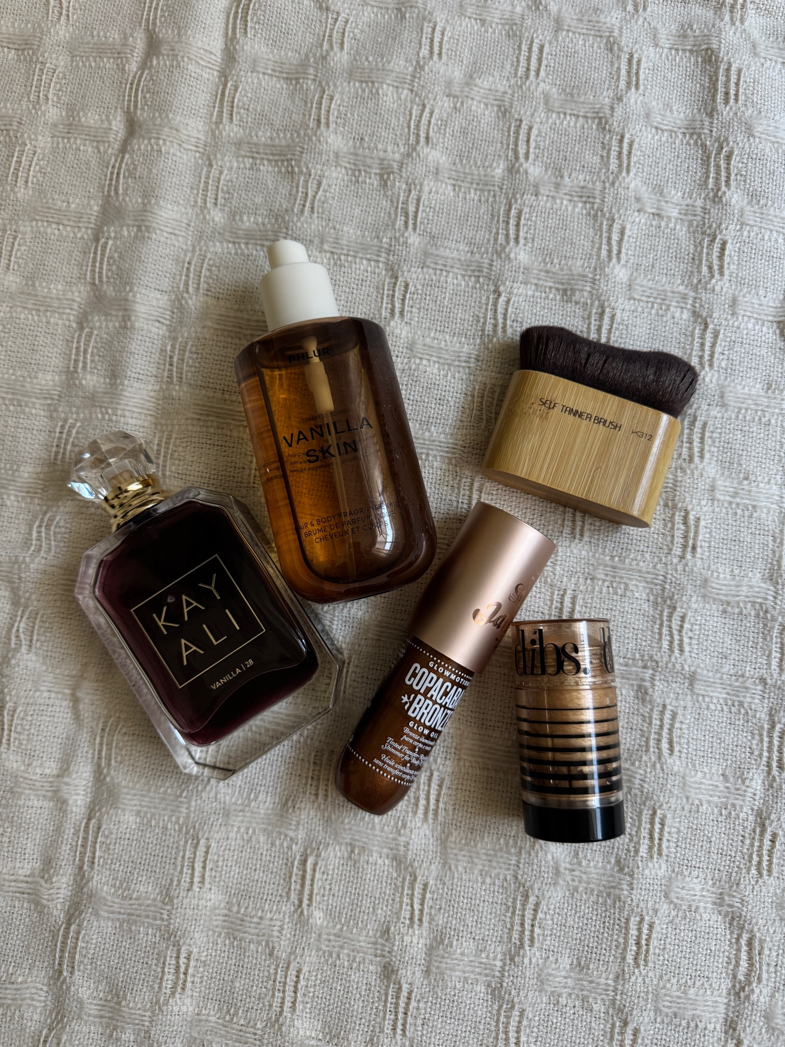 Go to perfume & body bronzers lately 
Dibs I have in all shades. You can’t go wrong with any of them. 

The kayali perfume is SOOOO GOOD ! I get tons of compliments on this one. It’s a rich, warm, vanilla fragrance. I love to layer it with the glossier lotion I also linked here. 

#LTKFindsUnder50 #LTKMidsize #LTKFindsUnder100