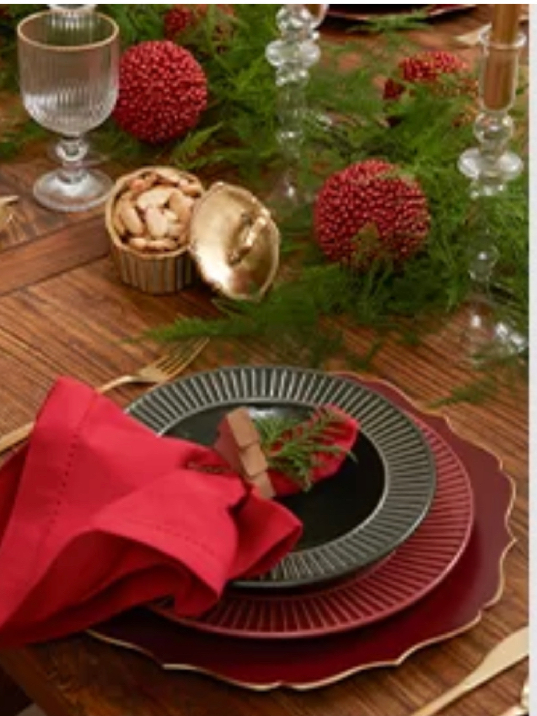 Ideias pra quem ama mesa posta, e ama receber pessoas em casa.

Confira a coleção Natal e prepare uma mesa linda, alegre e acolhedora! 