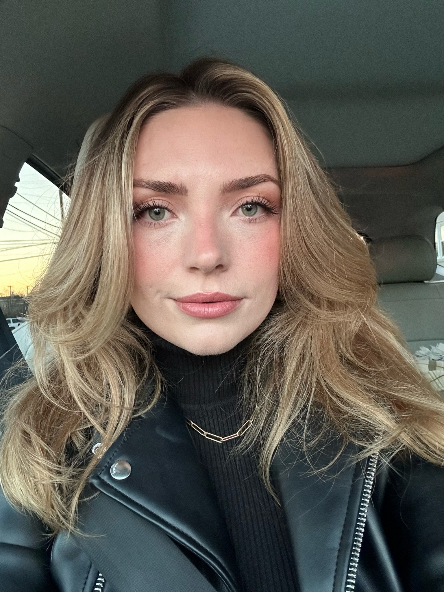 Kept it super natural tonight for my makeup and I’m so obsessed with this look. The contour shade in the pillow talk eye pallet is just 🤌🏻 I’ve been using the hourglass skin tint for a natural look and I’m obsessed with it. The way it wears is so natural and I love that it allows my freckles to peek through 💕 there’s a whole lot of charlotte tilbury’s pillow talk involved in this look but I’m not mad about it! 

#LTKbeauty