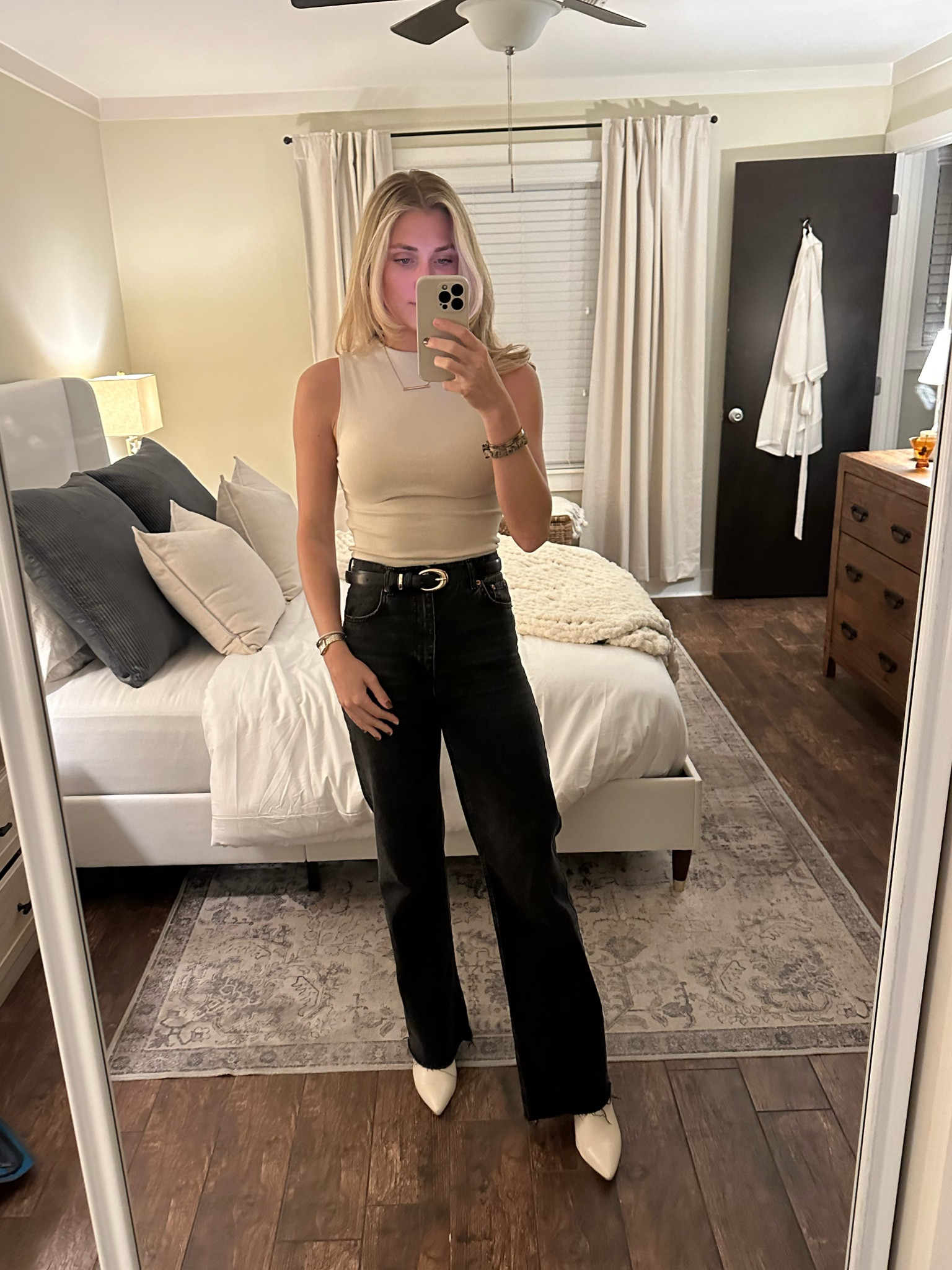 Favorite wide high jeans! These are from Zara but I have linked ones that are very similar

#LTKFindsUnder50 #LTKSeasonal #LTKHoliday