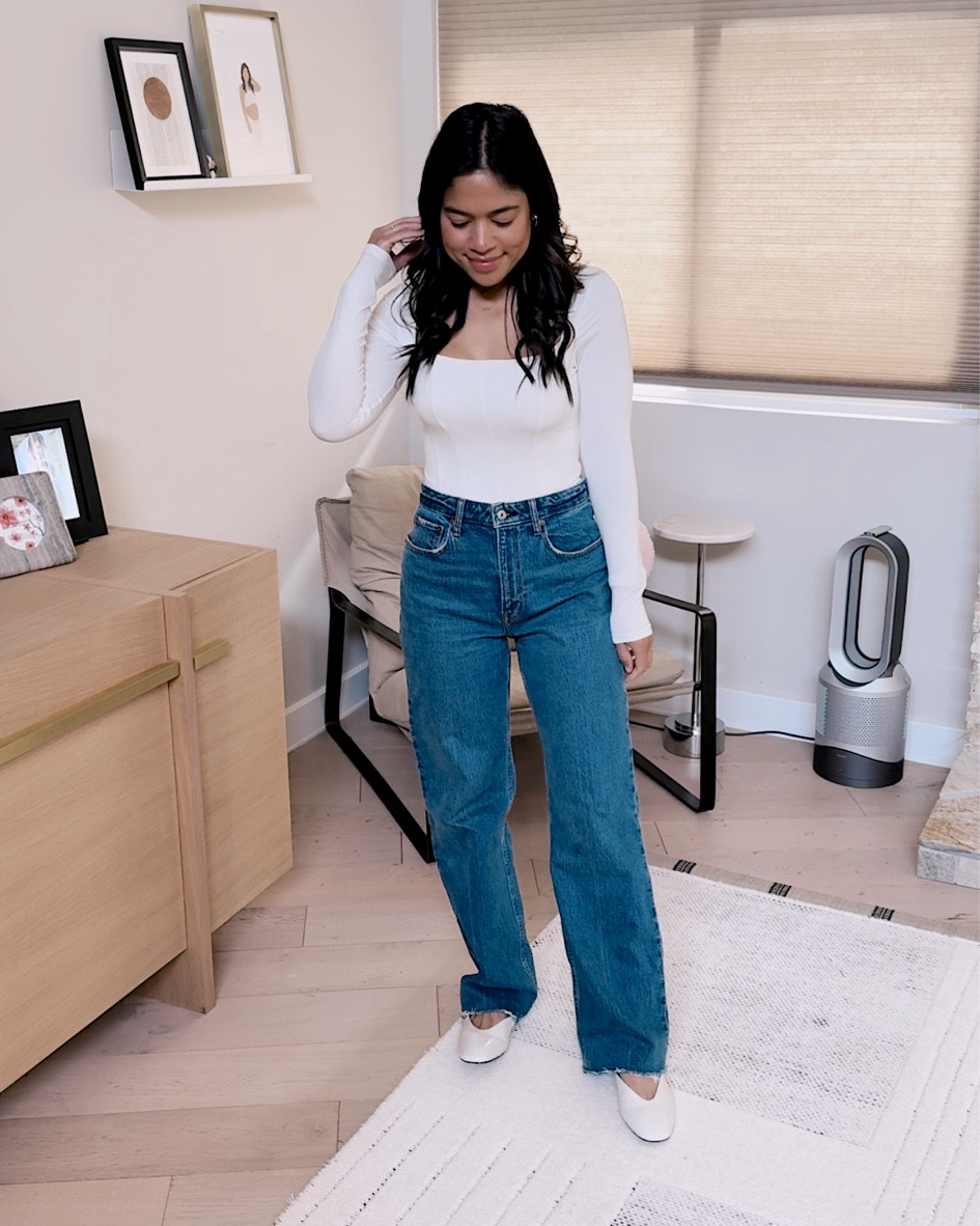 ABERCROMBIE SEMI-ANNUAL DENIM EVENT! 25% off all jeans + copy promo code for more % off! Plus 15% off everything else! These are the high rise 90s loose fit jeans! I’m in the curve love fit and fits TTS


#LTKsalealert #LTKfindsunder100 #LTKSpringSale