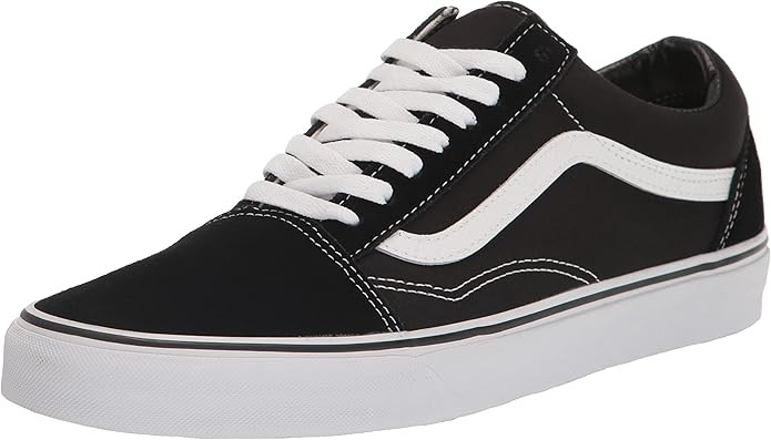Vans Unisex Old Skool Classic Skate Shoes | Amazon (US)