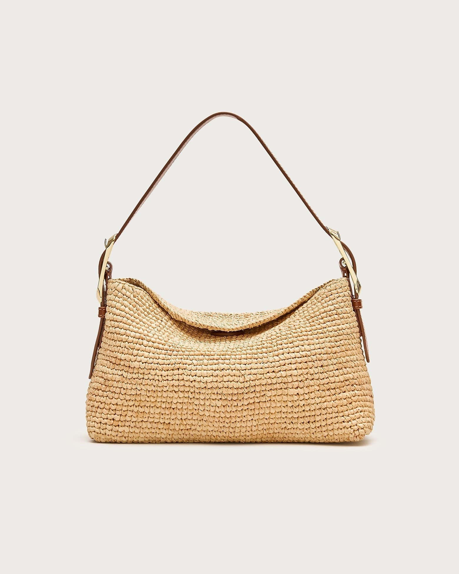 Straw bag
Shoulder bag
Spring outfit
Summer outfit
