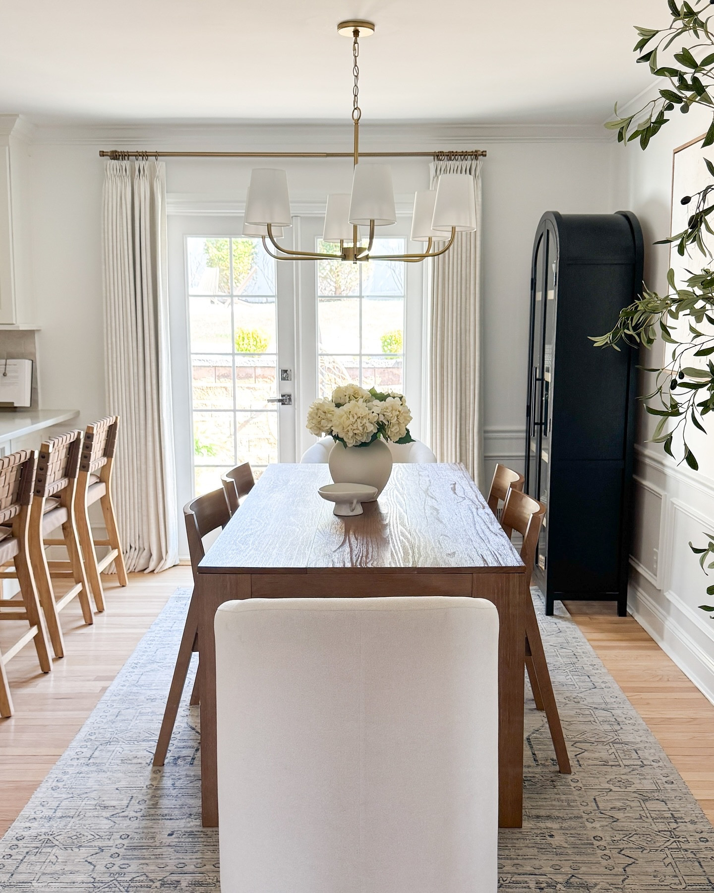 Our dining room finally feels complete… 🤎

Swipe through for the full look at our latest dining room refresh, featuring this stunning @lightopia_ chandelier that totally transformed the space. The mix of brass accents and soft white shades adds such a timeless, elevated feel, and it ties in beautifully with the rest of our modern organic home.

Still playing with florals and table styling (because let’s be real, I change those weekly) 🙈, but I’m so happy with how it’s all coming together..
#DiningRoomDecor #Mylightopia #LightopiaLighting #ModernOrganicHome #DiningRoomInspo #ChandelierGoals #NeutralHomeVibes #OrganicModernDesign #HomeInspo #InteriorStyling #DecorLover #BrightAndAiryHome #HouseGoals #HomeGlowUp #MyHomeVibe #HowYouHome #LightopiaPartner

#LTKStyleTip #LTKHome #LTKSeasonal