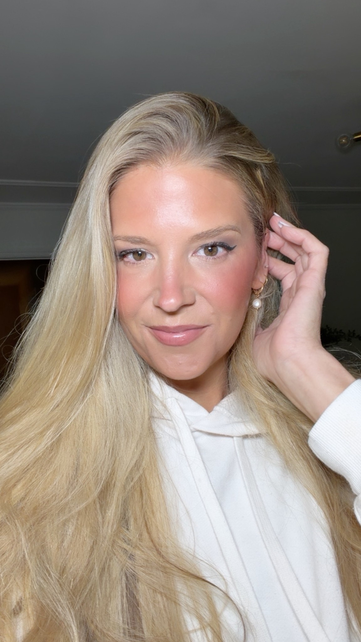 Make up used: 

Foundation: Armani luminous silk shade 6 
Concealer: hourglass cedar 
Eyeshadow: makeup by Mario ethereal eyes: nature 
Shimmer shadow- Elf - “Fine as Fleck”
Liners KVD tattoo in brown 
Stamper liners- 12 mm - black- Amazon 
Mascara- Tarte tubing 
Bronzer- Maybelline fit me concealer in shade 60 
Blush- Maybelline Cloudtopia in Twilight Berry 
Lip combo- liner makeup by Mario / Travis 
Lipstick- CT in dance floor princess 
Gloss- lawless “Glazed” 
Powder- Laura Mercier translucent 
Setting spray- One Size powder melt 

#makeupmusthaves #makeupfavorites #sephora #ulta #elf #makeupbymario #onesize #trendingbeauty #cakeymakeup #makeupinyour40s #glowyskin 

#LTKBeauty #LTKOver40