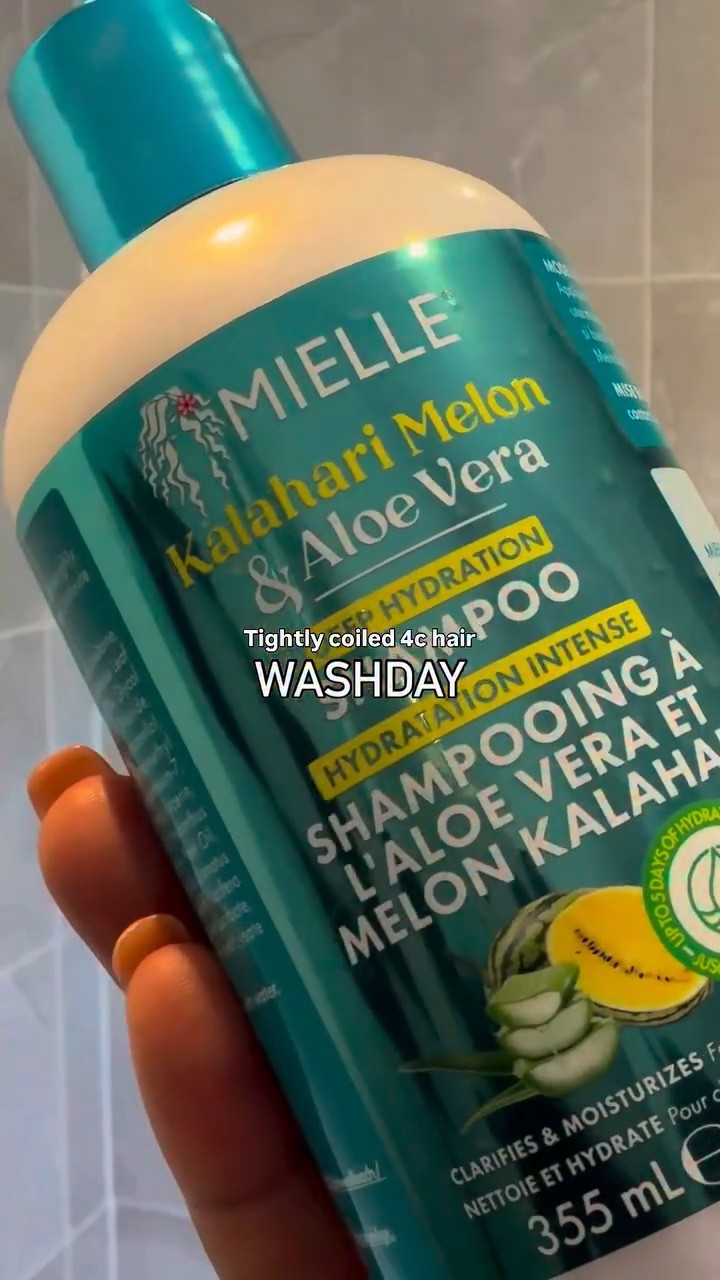 AD | Wash day just got EASIER 😮‍💨✨

😩When you’ve got tightly coiled 4C hair, wash day doesn’t have to mean hours of stress. 💆🏾‍♀️💦

🌸I’m keeping it simple with Mielle Organics La Kalahari Melon & Aloe Vera for a nourishing, moisture-focused wash day that leaves my coils feeling clean, soft and ready to style. 🌿🍉

As I’m embracing my hair, just the way it is, I’ve realized that healthy 4C hair starts with making wash day work for your hair, not against it. 🖤

#MiCurlsGotPlans #MilleUK #MiCrownReadyForTheRoad #NeverMissAMoment #5DaysofMoisture WashDay 4CHair 4CHairCare NaturalHair CoilyHair Type4Hair BlackHairCare NaturalHairJourney MielleOrganics HealthyHair HairCareRoutine CoilCare NaturalHairReels