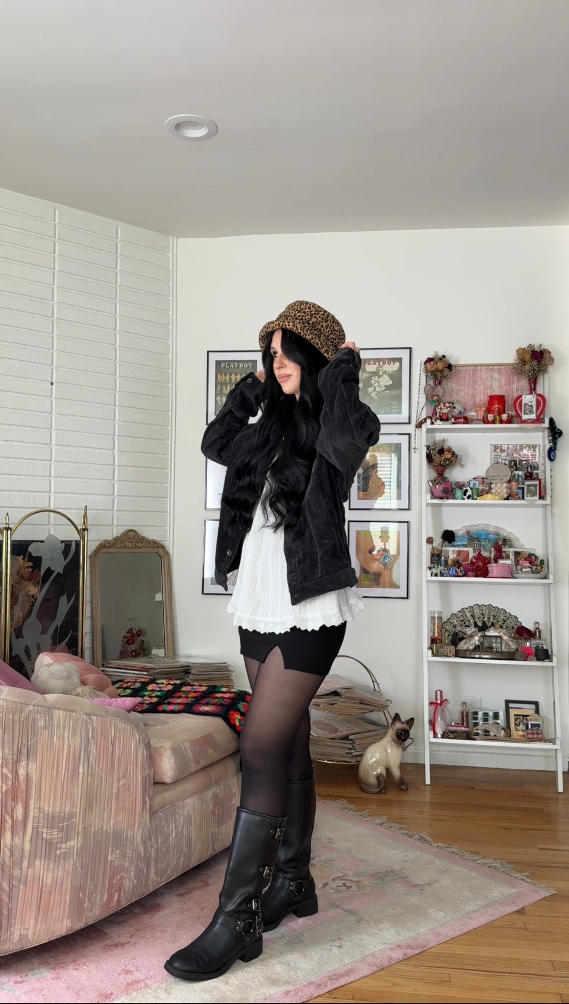 a pop of leopard 🪄 (hat is vintage and couldn’t find something similar 😞 !) everything else linked below 👇 

#LTKootd