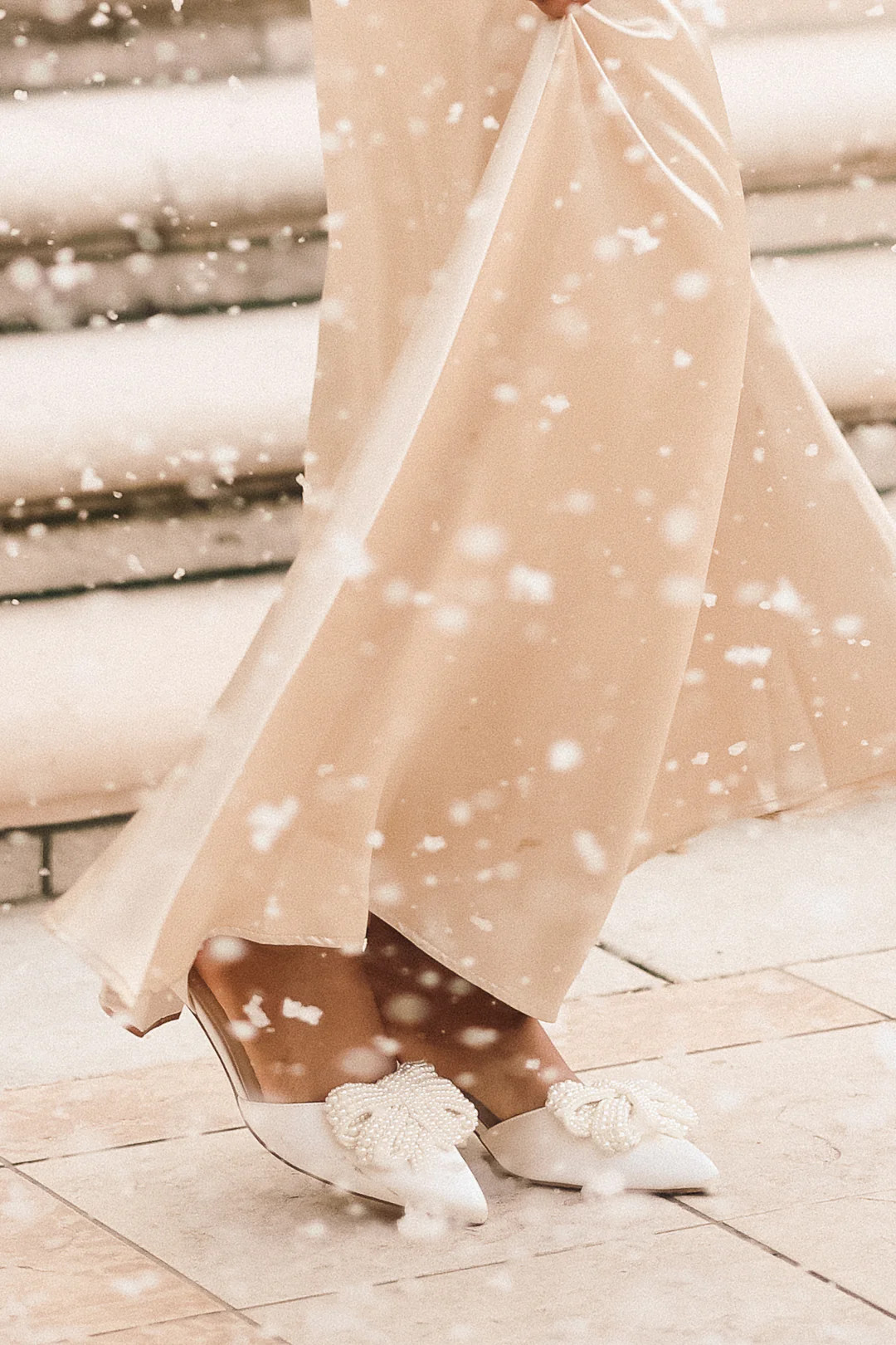 Eloise Pearl Bow Heel in Ivory | Ivy City Co