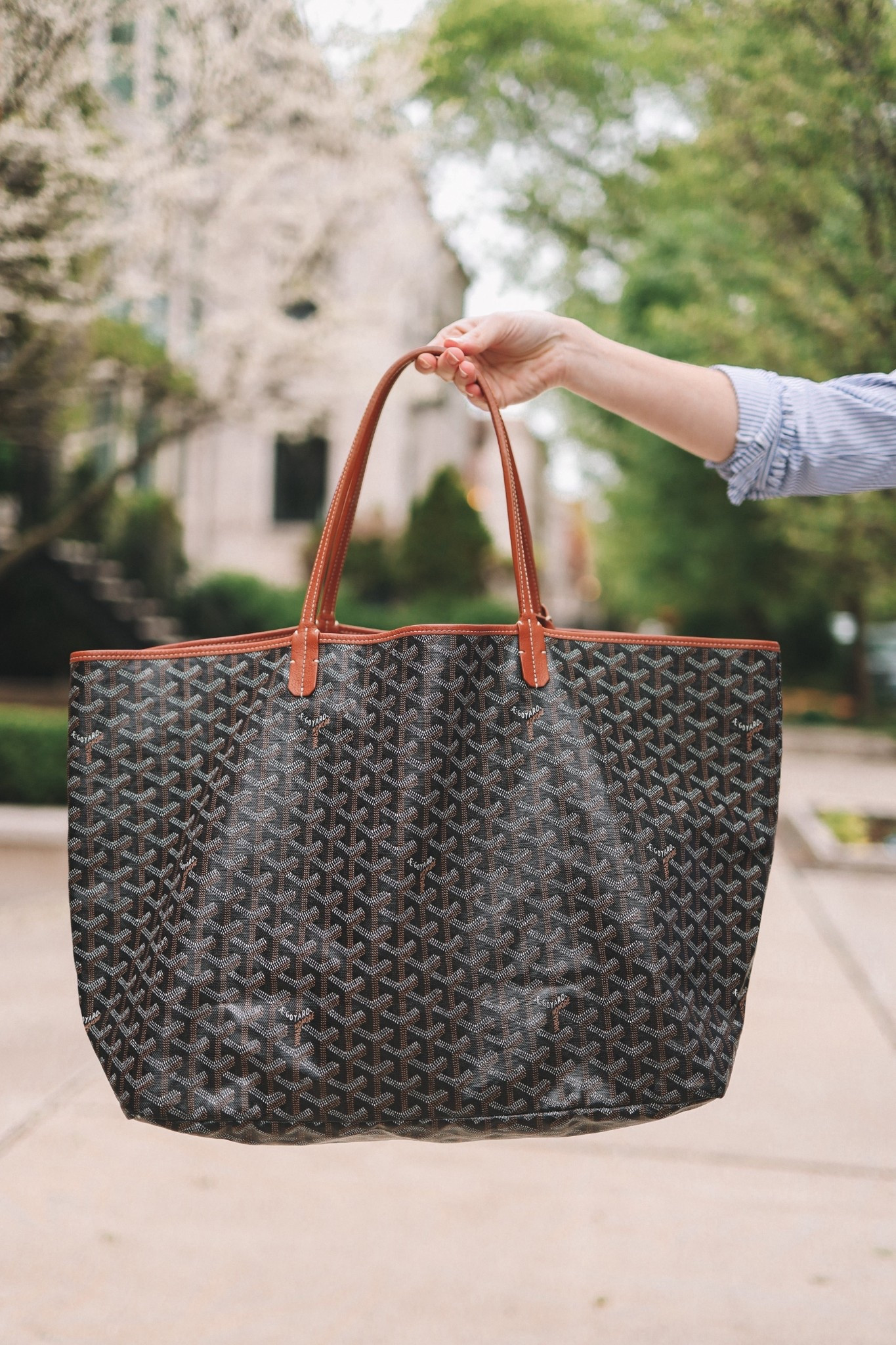 BACK IN STOCK
Don’t miss out on the viral amazon Goyard tote dupe. 
Available in 3 sizes and a plethora of colors!! 

#LTKGiftGuide #LTKHoliday #LTKSaleAlert