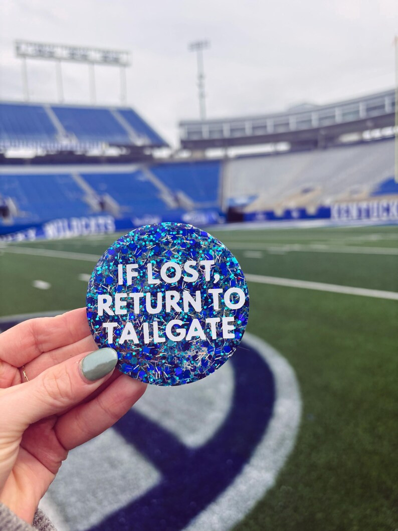 If Lost Return to Tailgate Button - CUSTOM TAILGATE BUTTON - Colleg Football | Etsy (Global)