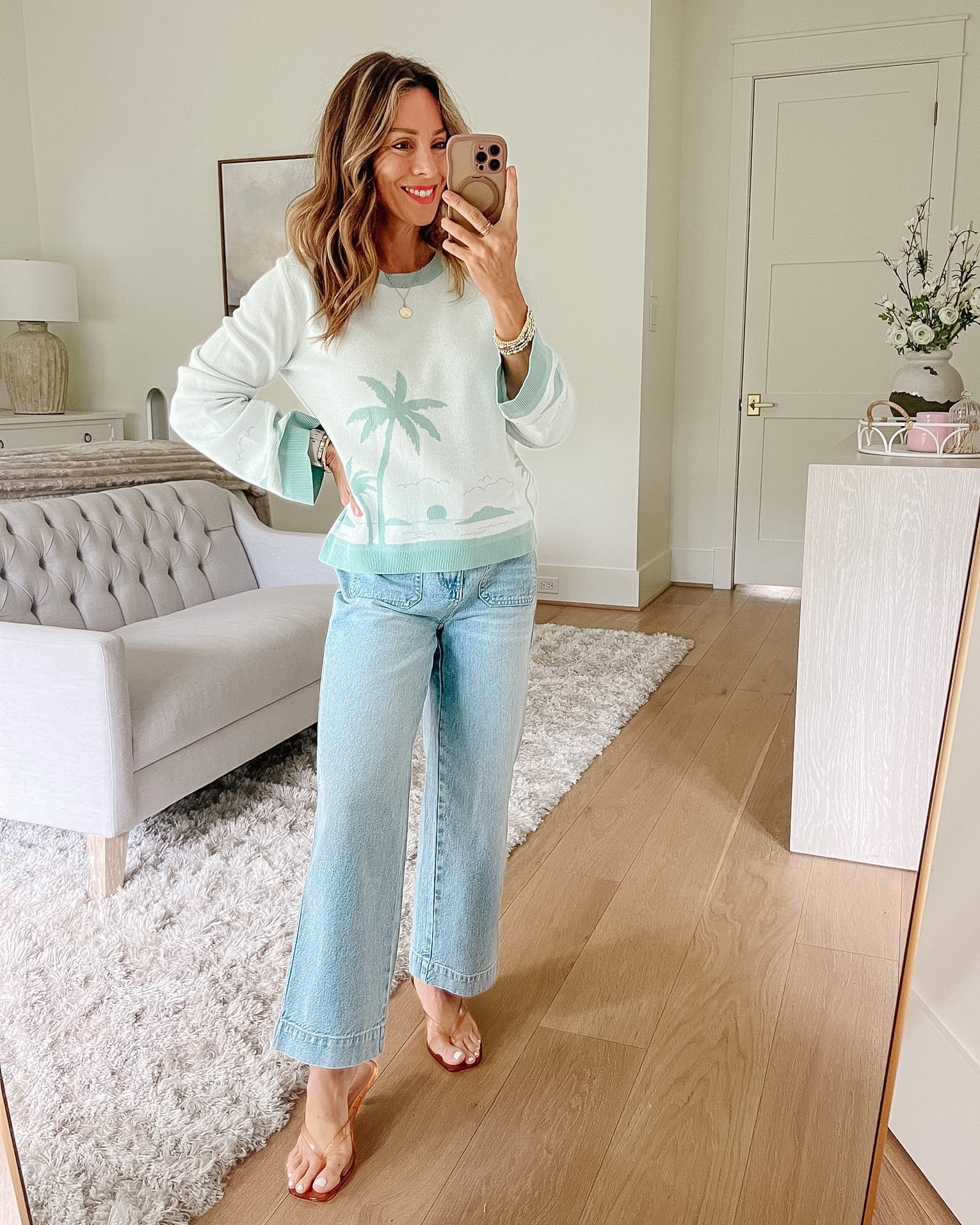 There’s something about summery knits I love and this one from Loft is darling 🌊

Top Fit: I’m wearing an XS

Jeans Fit: I’m wearing a 25P

#LTKPetite #LTKgrwm #LTKmomlife