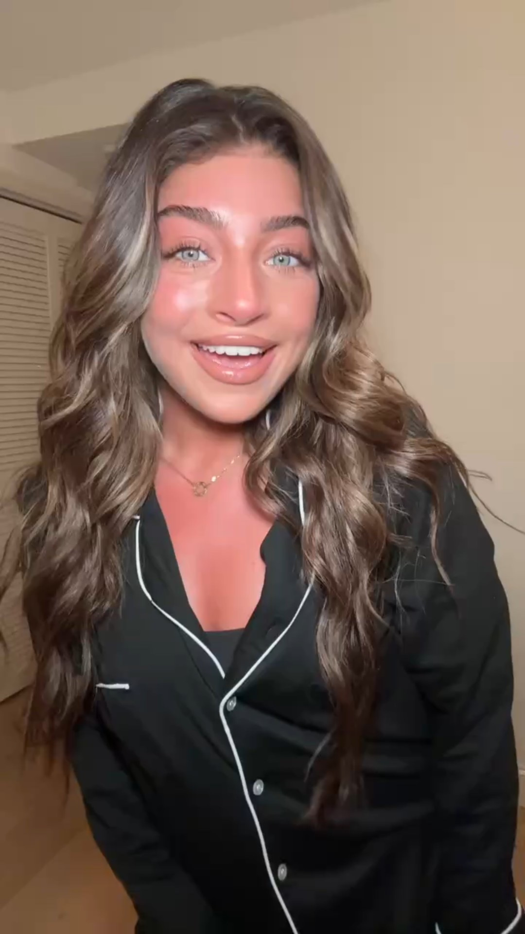 get dressed with me for a night out in the Bahamas! these options from Peppermayo are to die for 🏝️

#LTKTravel #LTKStyleTip #LTKSeasonal