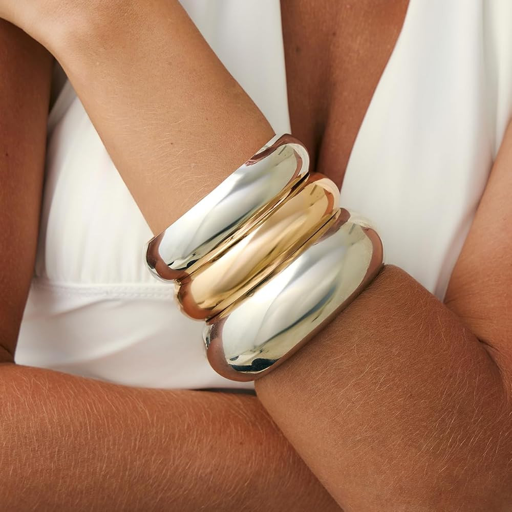 Salircon Chunky Gold Bangle Bracelets for Women Gold Chunky Bracelet, Trendy Stackable Bangles Mi... | Amazon (US)