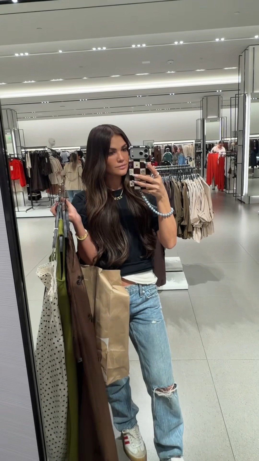 Quick Zara trip to pick out an outfit for my event tonight 


#LTKootd