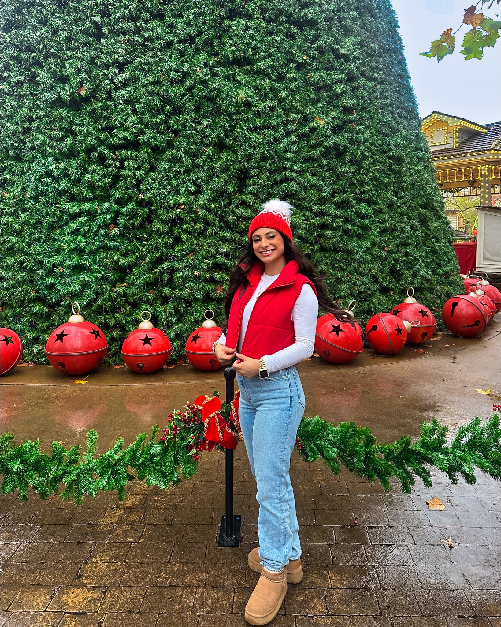 Red vest, Ugg boots outfit, holiday outfit 

#LTKSeasonal #LTKFindsUnder100 #LTKHoliday