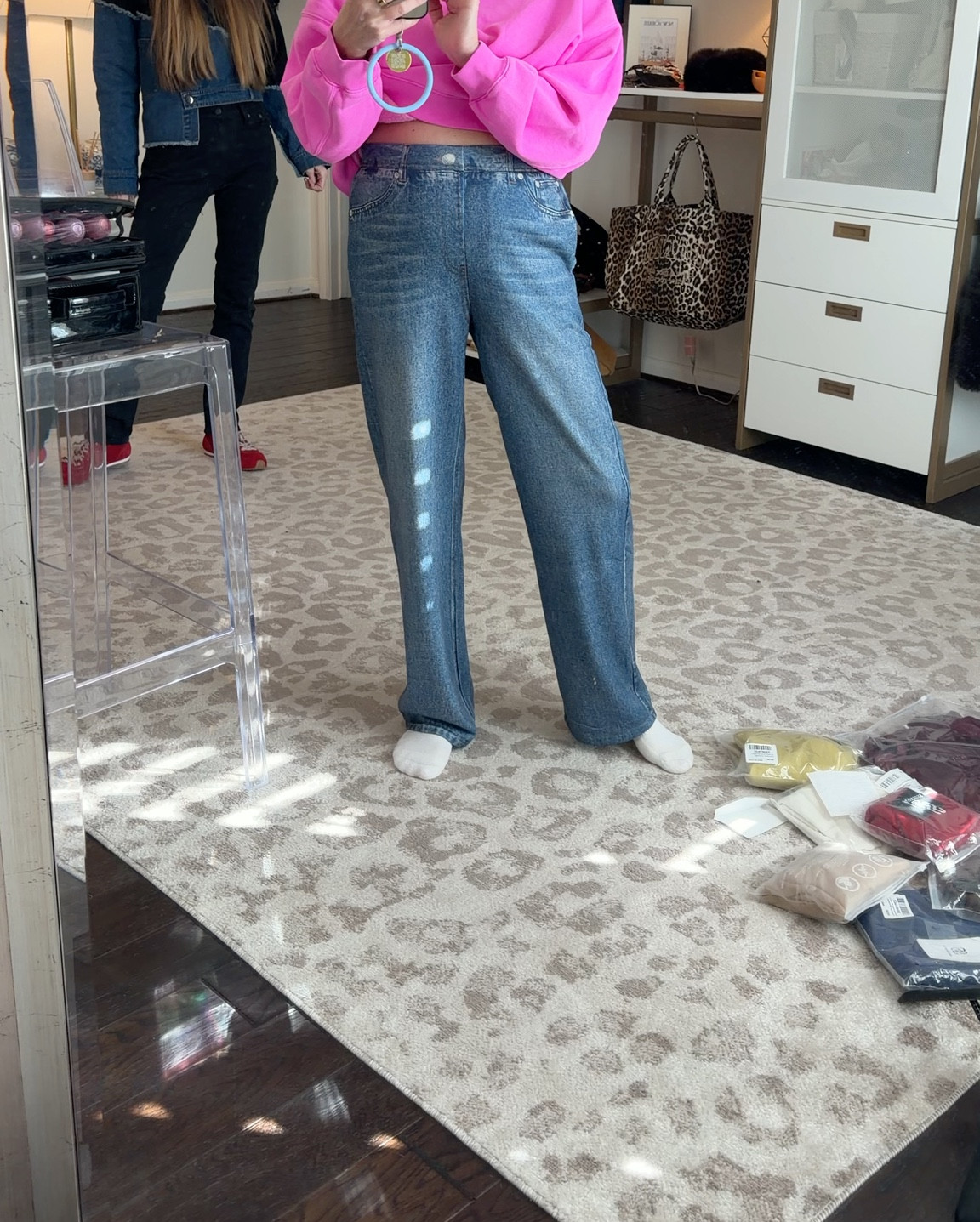 The viral sweat pant jeans from Amazon. 
Wearing a size small. 
I’m 5’4 

#LTKSeasonal #LTKOver40 #LTKFindsUnder100