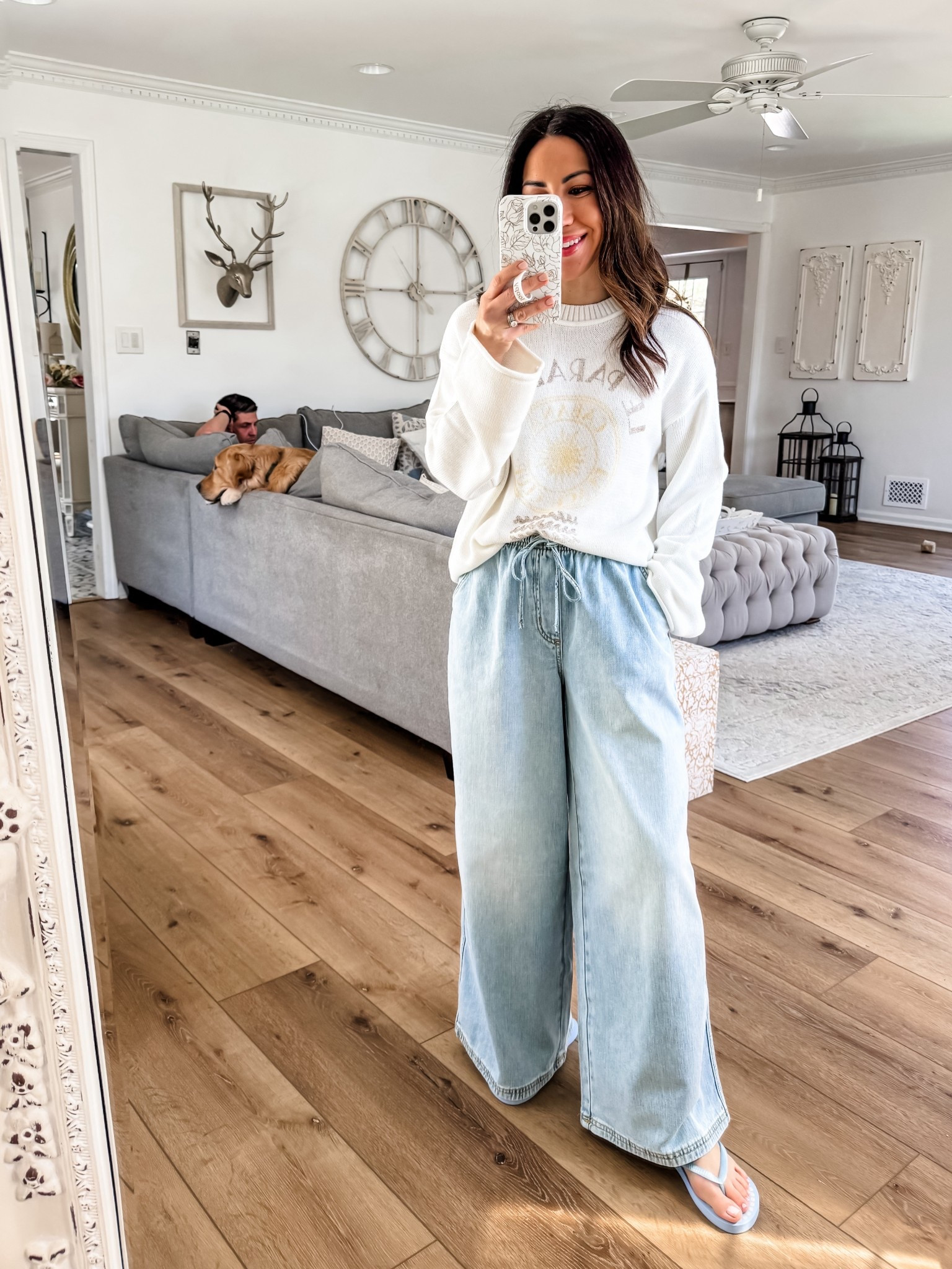 Small top. Wide leg jeans small short. Jewelry code houseofleo20

#LTKPetite #LTKSaleAlert #LTKOver40