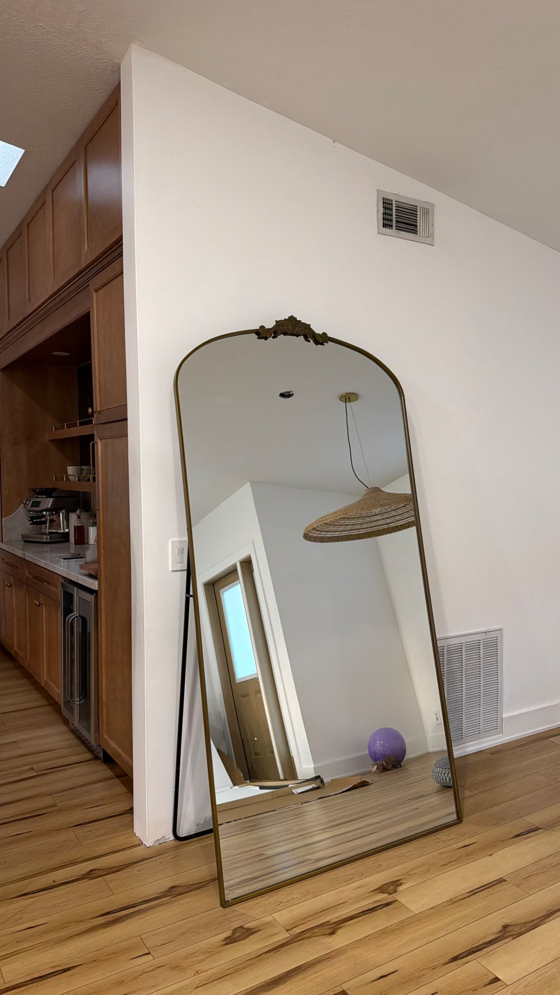 This oversized vintage-inspired floor mirror completely transformed this space 🤎✨ the arched shape + antique brass detail makes it feel so elevated without even trying. I love how it opens up the room and reflects light (especially in smaller spaces 🙌🏼) 

 #floormirror #archedmirror #vintagemirror #homedecorideas #interiorstyling #entrywaydecor #moderntraditional #studiomcgeeinspired #neutralhome #homeaesthetic #decorfinds #ltkhome #liketkit #homeinspo #cozyhome #mirrorstyling #entrywayinspo #homedecorfinds #interiorinspo #targethome #amazonhome #wayfairfinds #LTKdayinmylife #LTKgrwm #LTKHome
