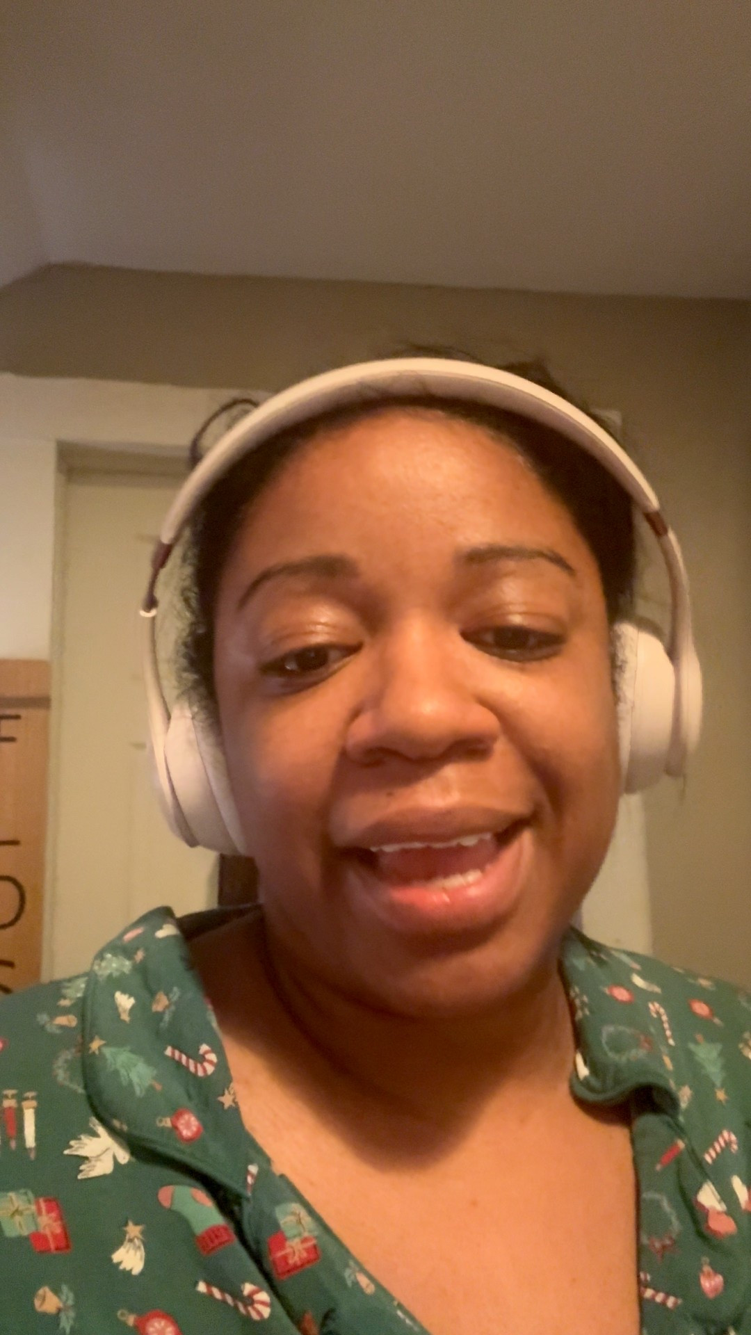 Love these headphones 