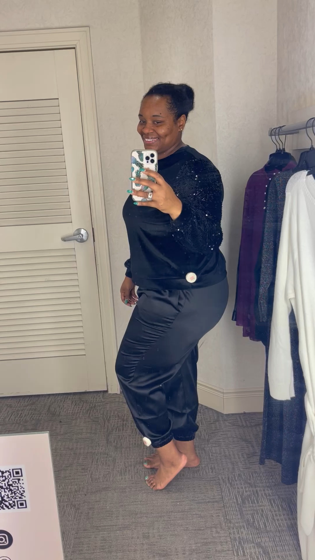 #joggers #sequin #sweatshirt

This look is super comfortable and chic! Perfect for work, a night out, or an upcoming event✨

#LTKworkwear #LTKcurves #LTKsalealert