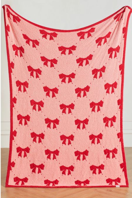 Girls room blanket 
Girls throw blanket 
Bow blanket 

#LTKhome #LTKSpringSale #LTKkids