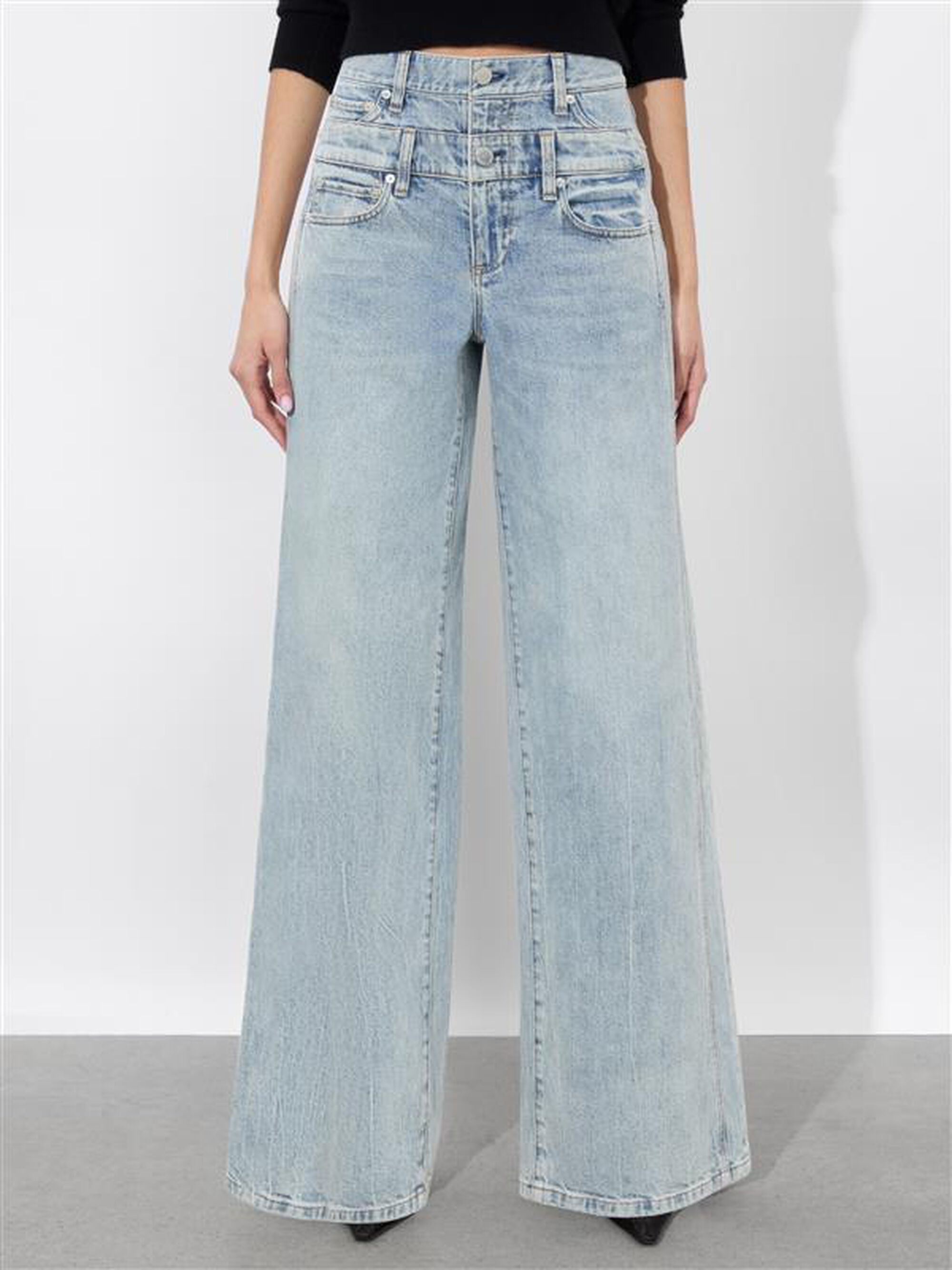 COOL DOUBLE WAISTBAND JEAN | Alice + Olivia