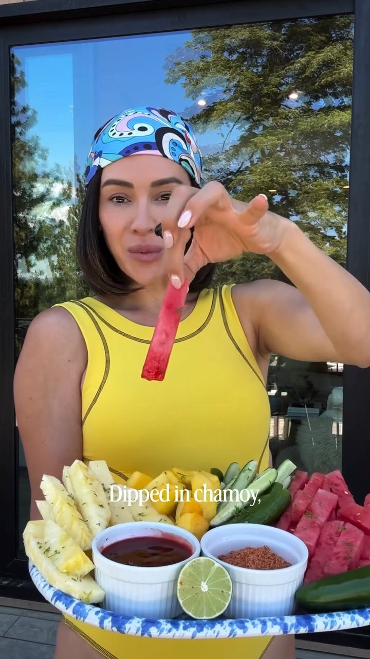 FRUTA Con Chile 🇲🇽 & the World Cup ⚽️🏆

Comment ‘Recipe’ to learn more about this refreshing game day snack! 

Have you tried this before? I grew up eating this all over Southern California. And yes, I am American. And Yes, I am also Half Mexican. My dad’s family is from Sonora Mexico, we are from the Native Yaqui Tribe. 

#fifaworldcup2026 
#soccer 
#futbol 
#mexico 
#mexican 

Game Day | Snack | Futbol | Soccer | USA | Mexico | Shakira | Brazil | FIFA | World Cup | Championship | Champions | Recipe | Food | Foodie | Mexican | Fruit | Healthy | Fit | Dish | Recipe | Recipes |