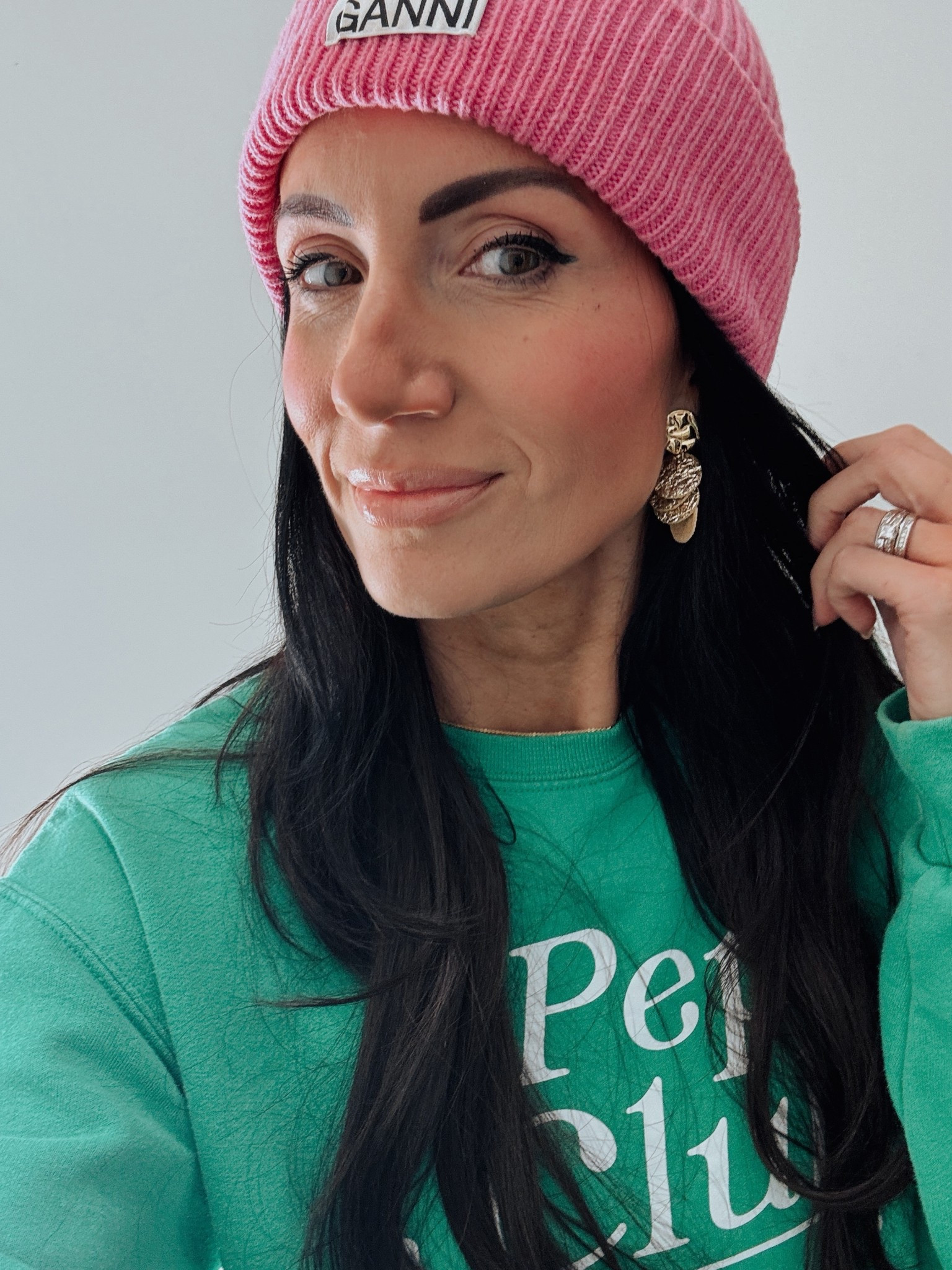 The ultimate gold accessory- this pair is so cool. 