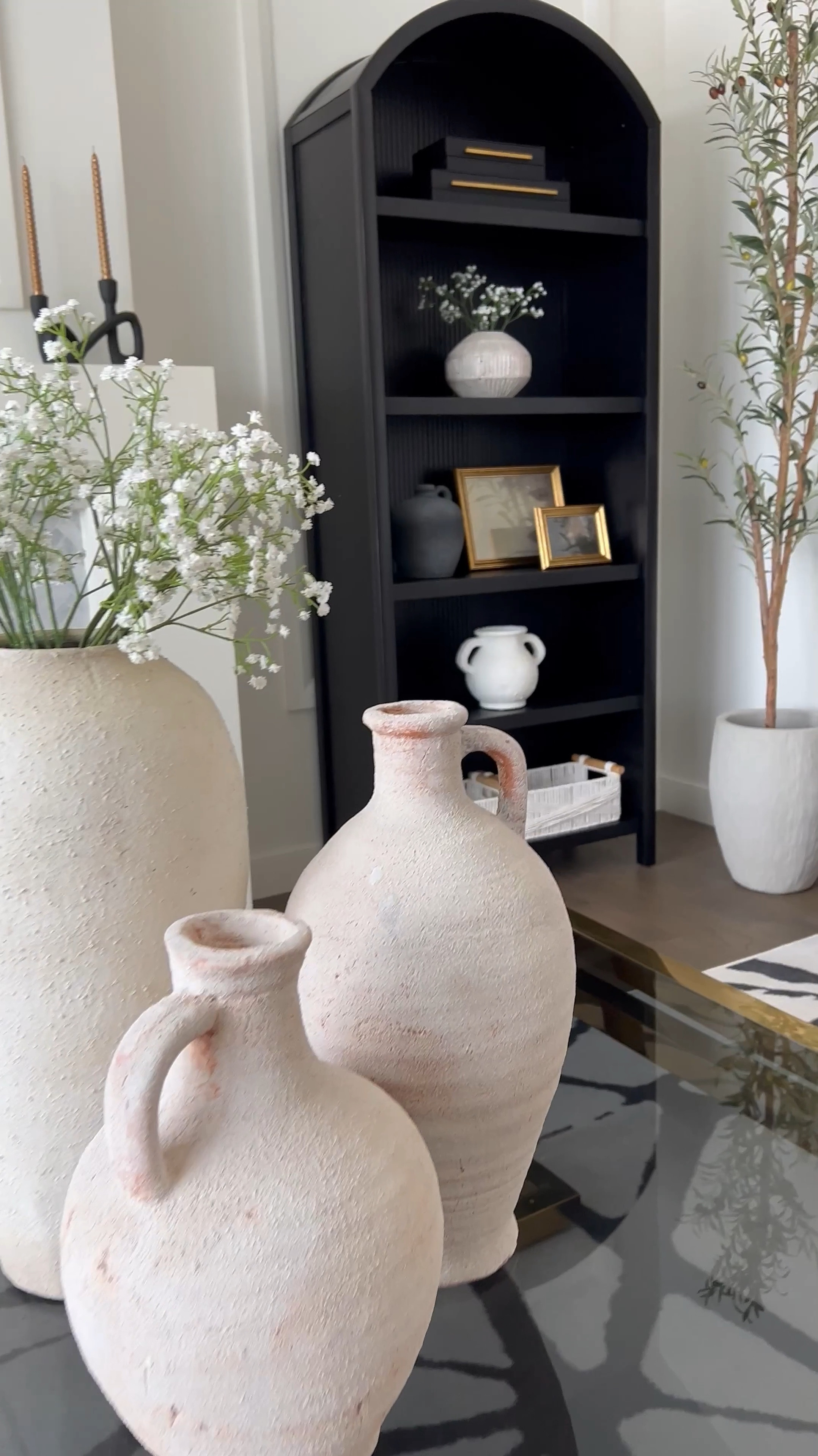 💕 Scroll down to shop the look below! 
💕 Follow me for more! 😃

#LTKRefresh #ltkdiscover #decorsnippets @liketoknow.it 

#LTKStyleTip #LTKHome #LTKVideo