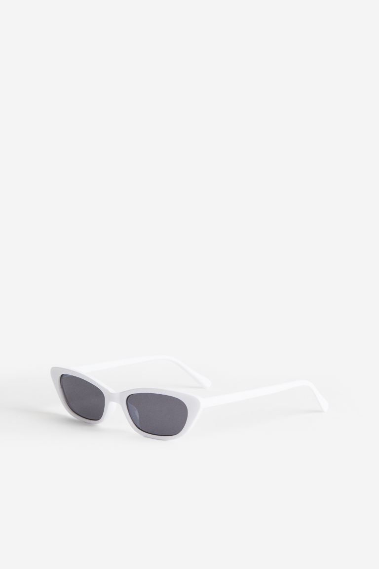 Cat-eye sunglasses - White - Ladies | H&M GB | H&M (UK, MY, IN, SG, PH, TW, HK)
