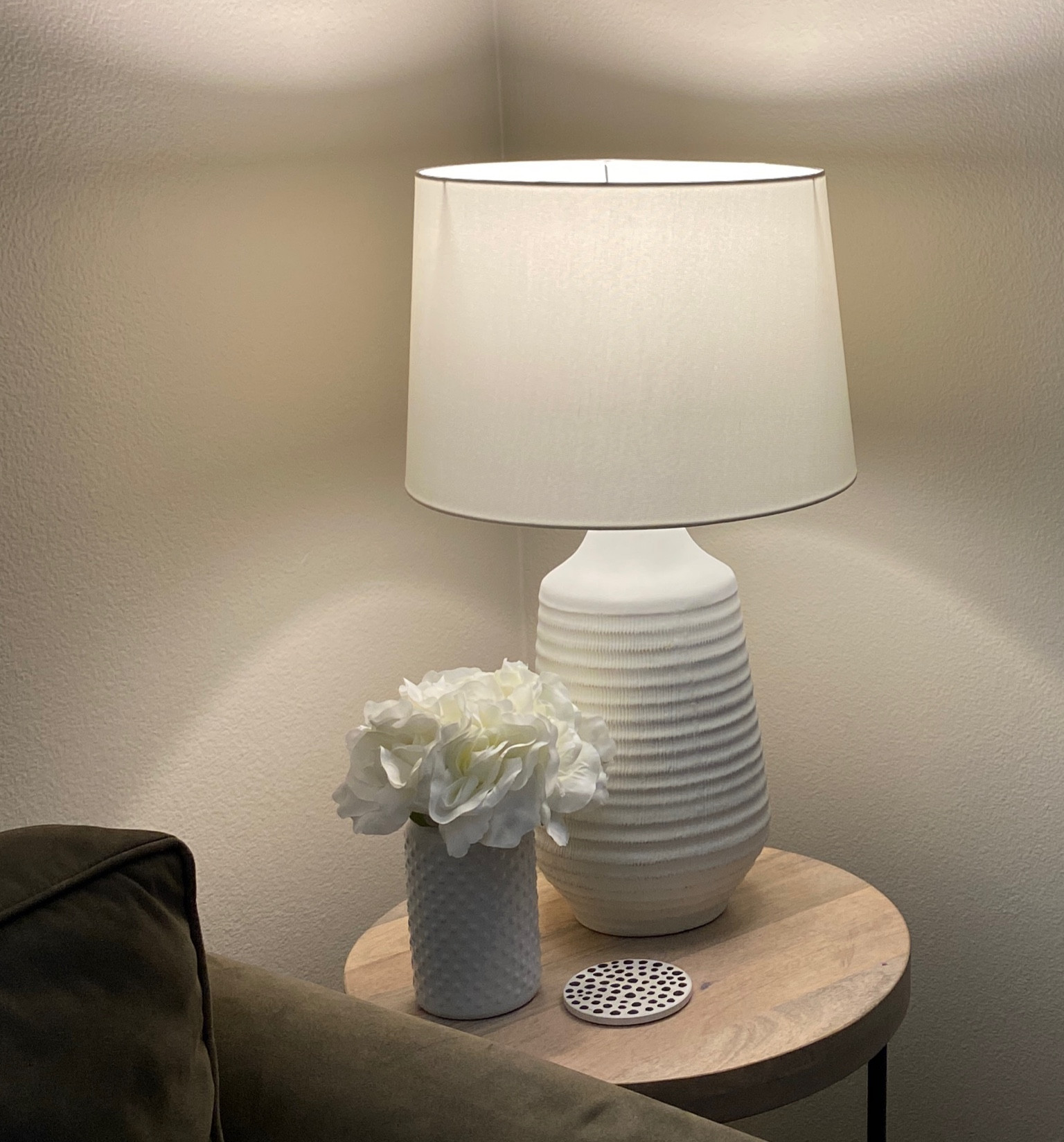 Cozy, simple home decor 🪴

Shop below ⬇️⬇️⬇️

#LTKlivingroom #LTKendtable #LTKlamp #LTKtargetstyle #LTKhomedecor #LTKsimplehomedecor

#LTKsalealert #LTKfindsunder50 #LTKhome