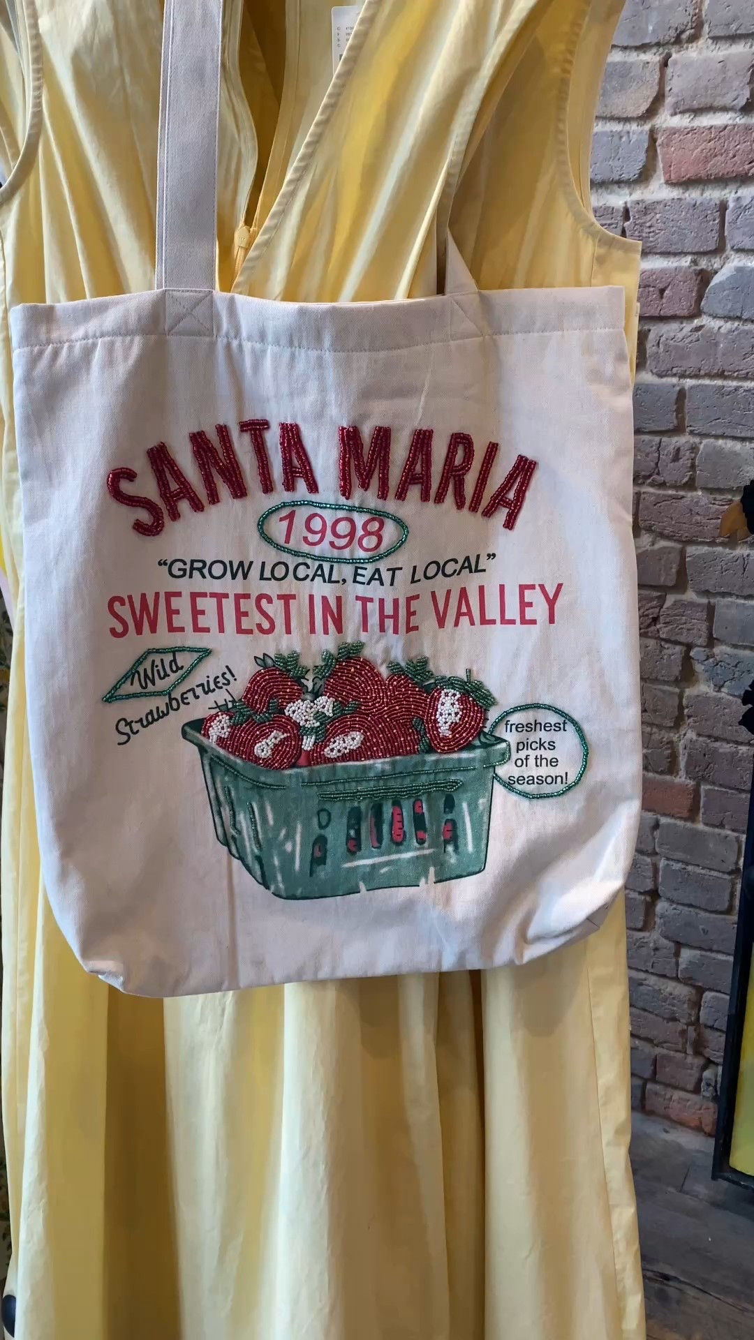 This Farmers Market bag from Anthropologie is even CUTER in person!! A best seller last week!

Anthro, the good state, Lauren England, cottage style, spring fashion, spring ootd, tote, purse, summer fashion 

#LTKStyleTip #LTKItBag #LTKFindsUnder100