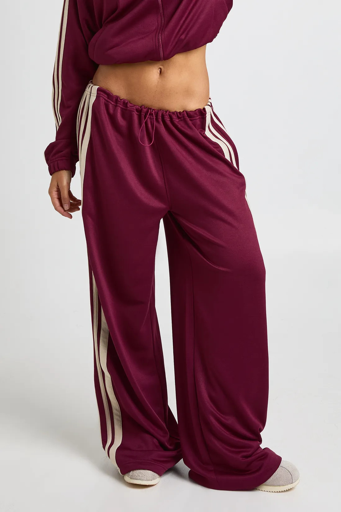 Side Stripe Adjustable Cuff Wide Leg Jogger | boohoo (US & Canada)