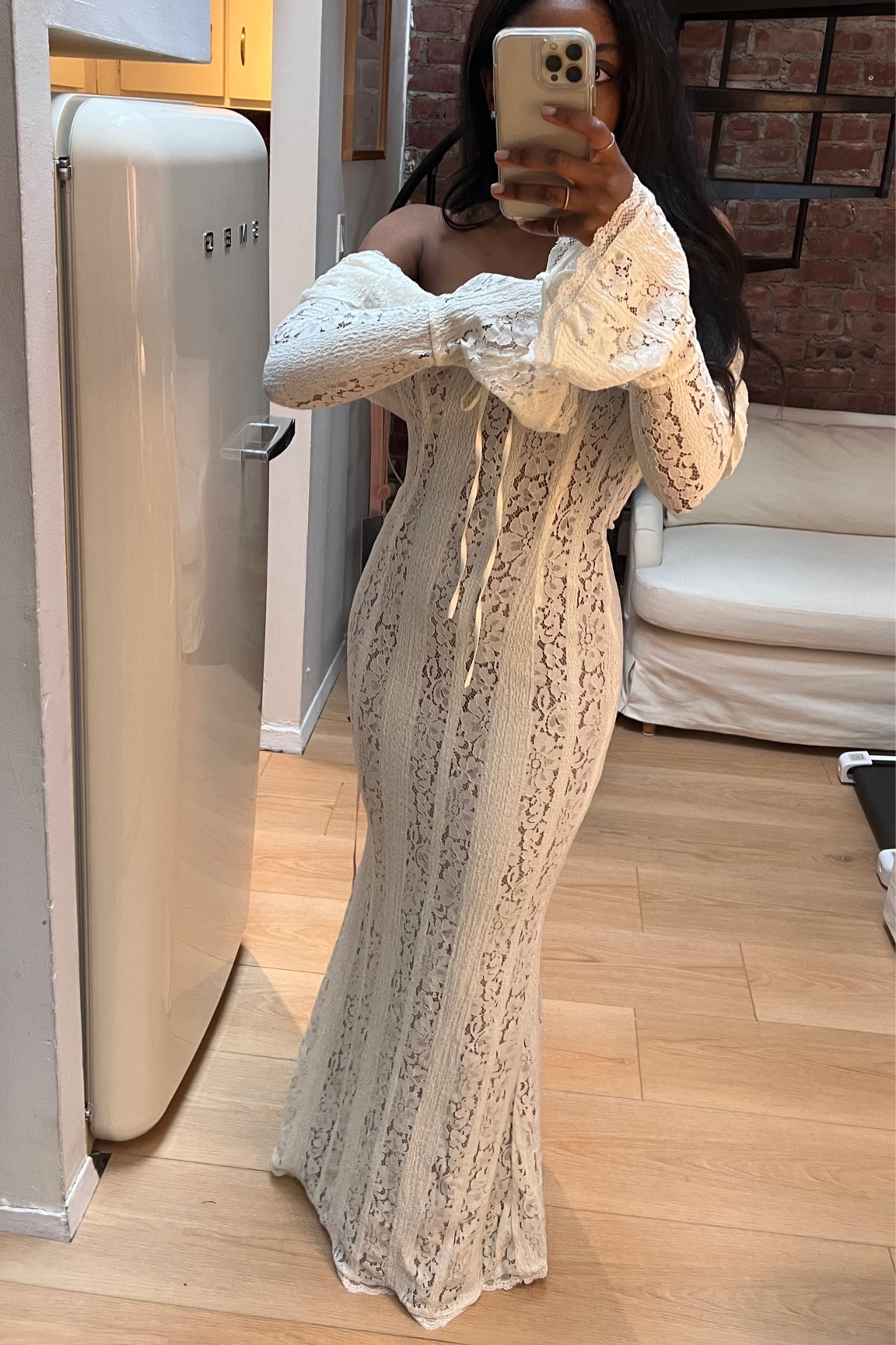 Lace maxi dress from House of CB! The fit is impeccable 🤍