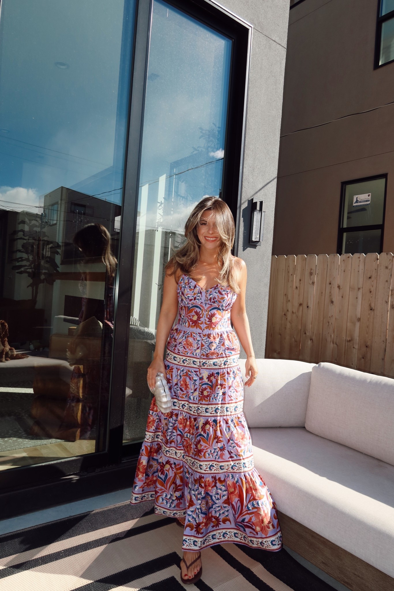 Purple floral resortwear wedding guest destination dress

Electric picks code: Emerson20

Weering my usual small/2

Resortwear
Summer
Destination
Vacation
Floral
Wedding guest
Summer party

#LTKWedding #LTKSeasonal #LTKTravel